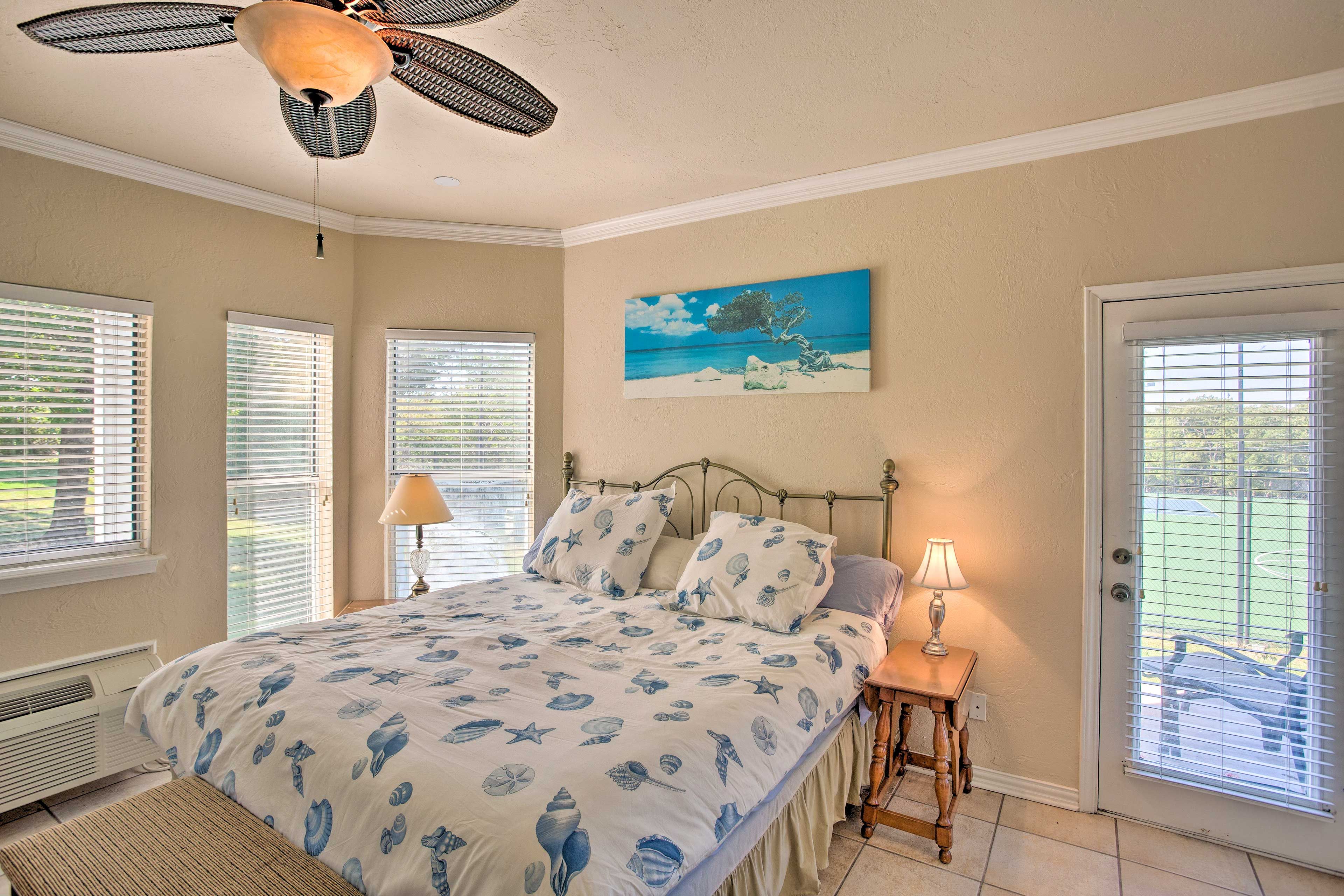 Bedroom 1 | King Bed | Linens Provided | En-Suite Bathroom