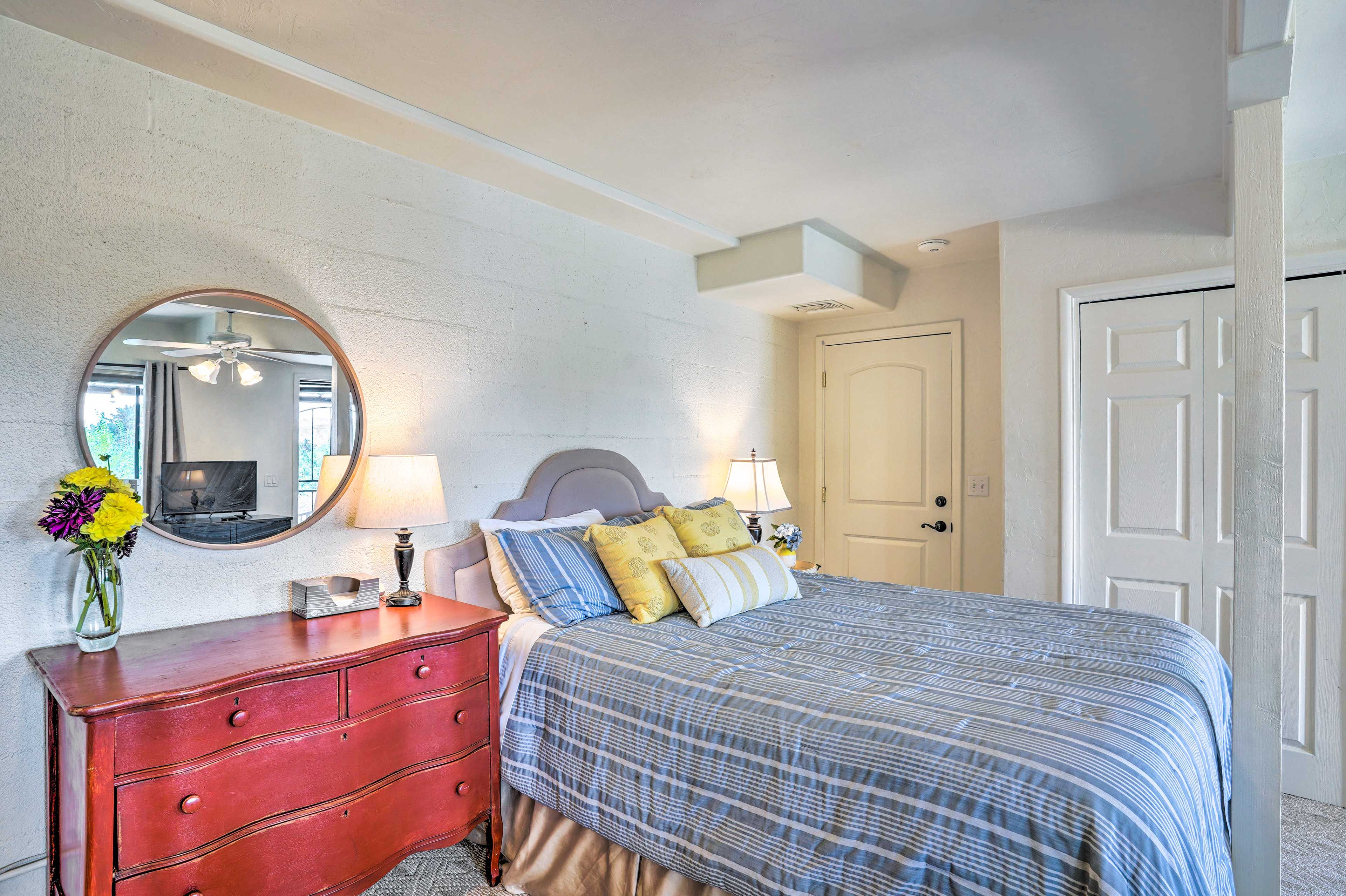 Sleeping Area | Smart TV