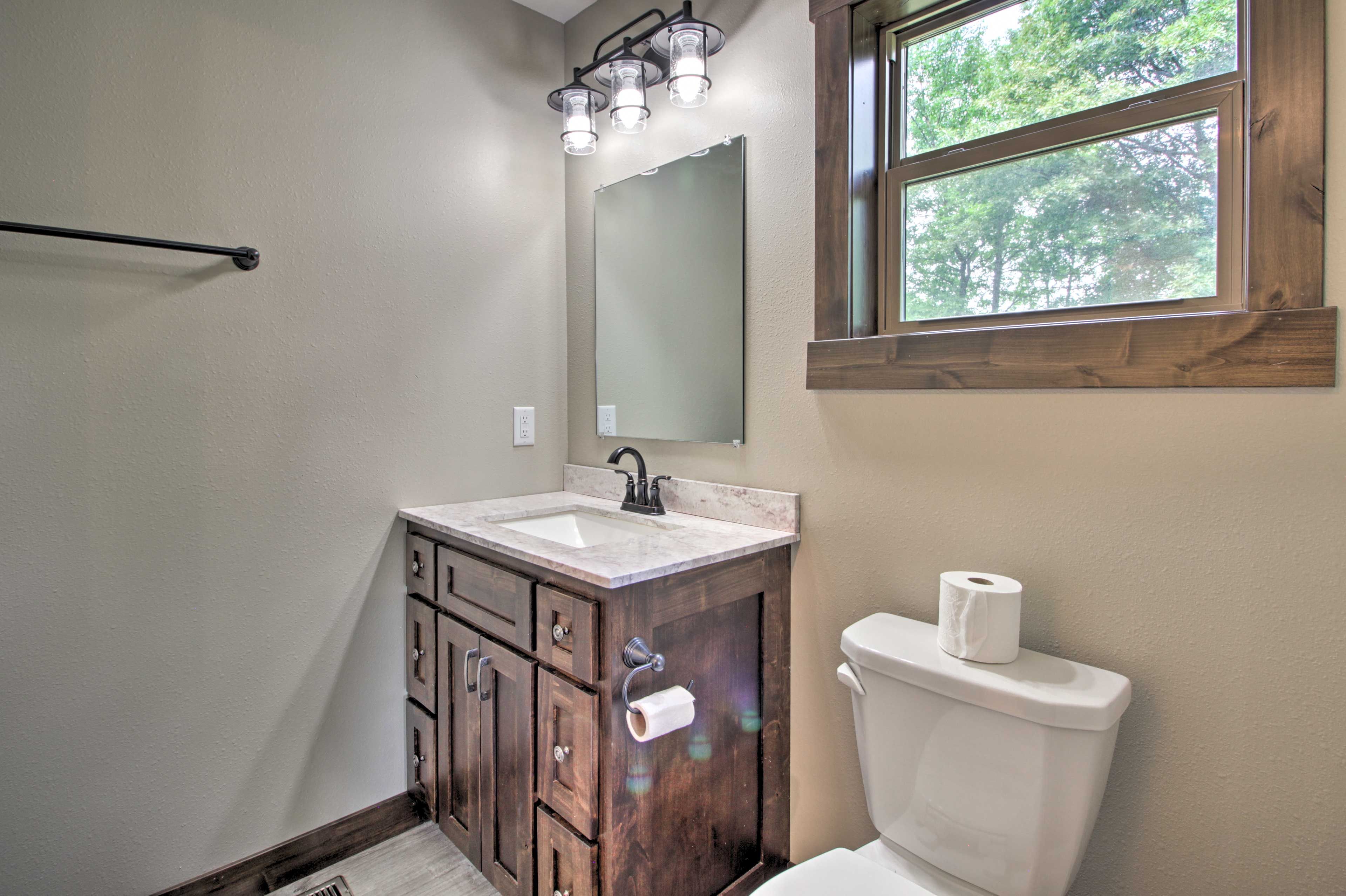 Full Bathroom