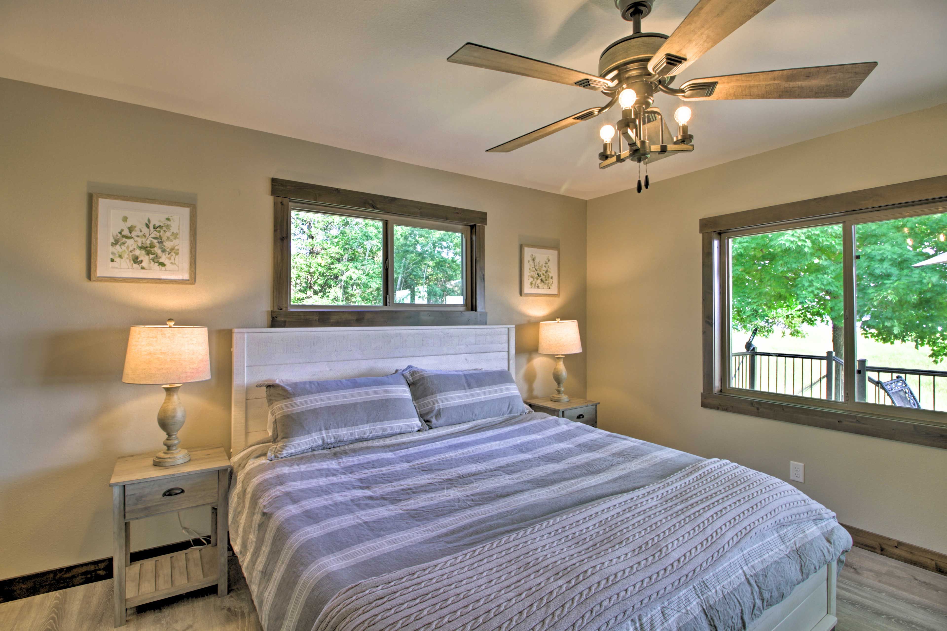 Bedroom 2 | Upper Level | King Bed
