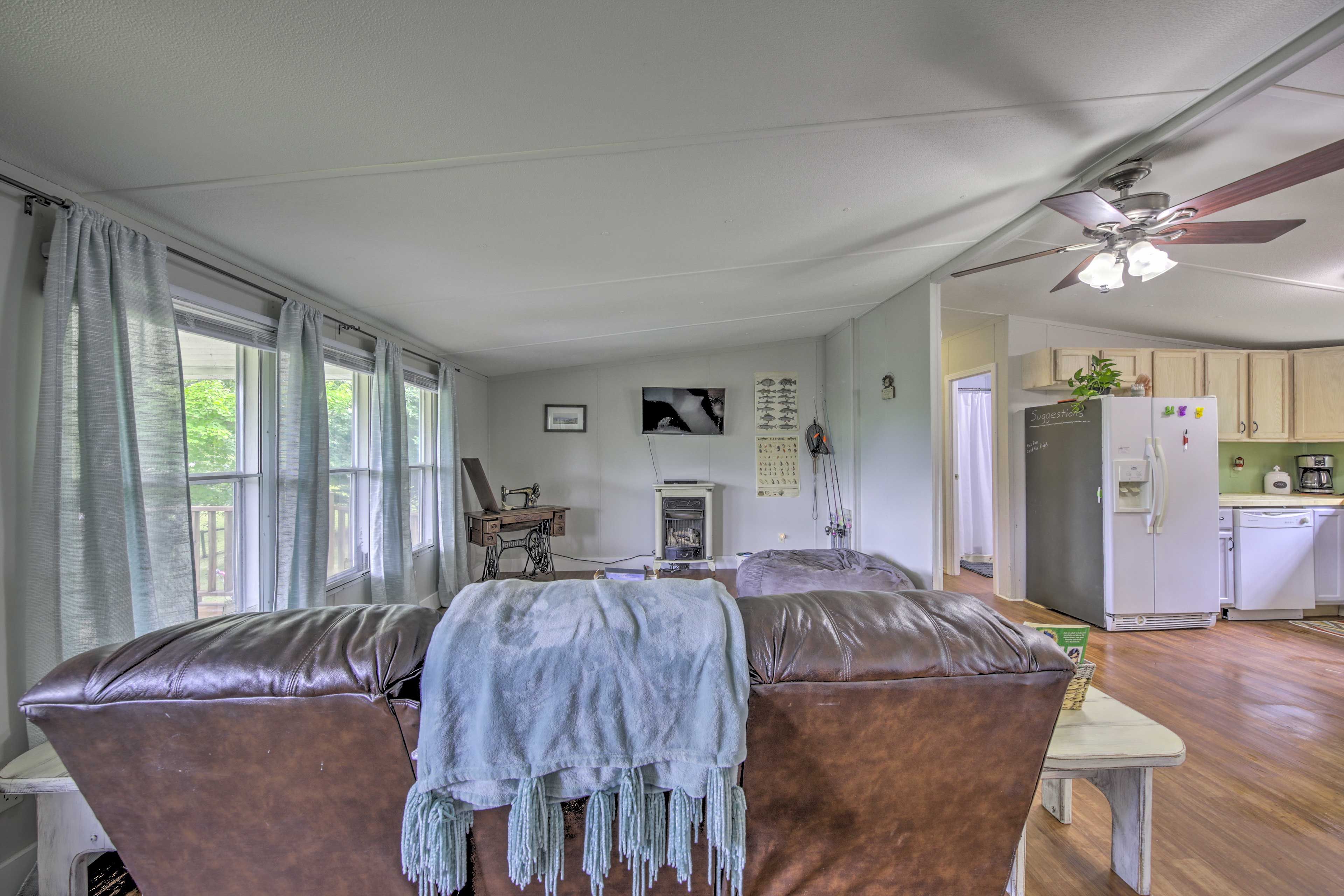 Living Room | Central Air Conditioning & Heating