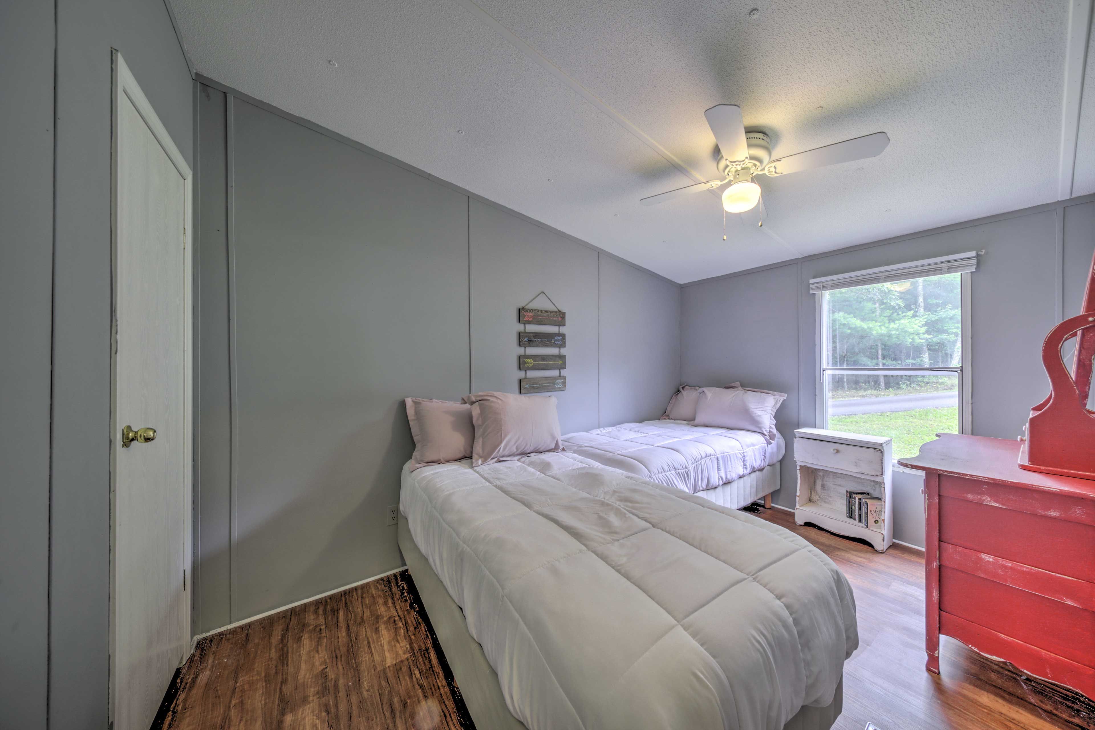 Bedroom 3 | 2 Twin Beds
