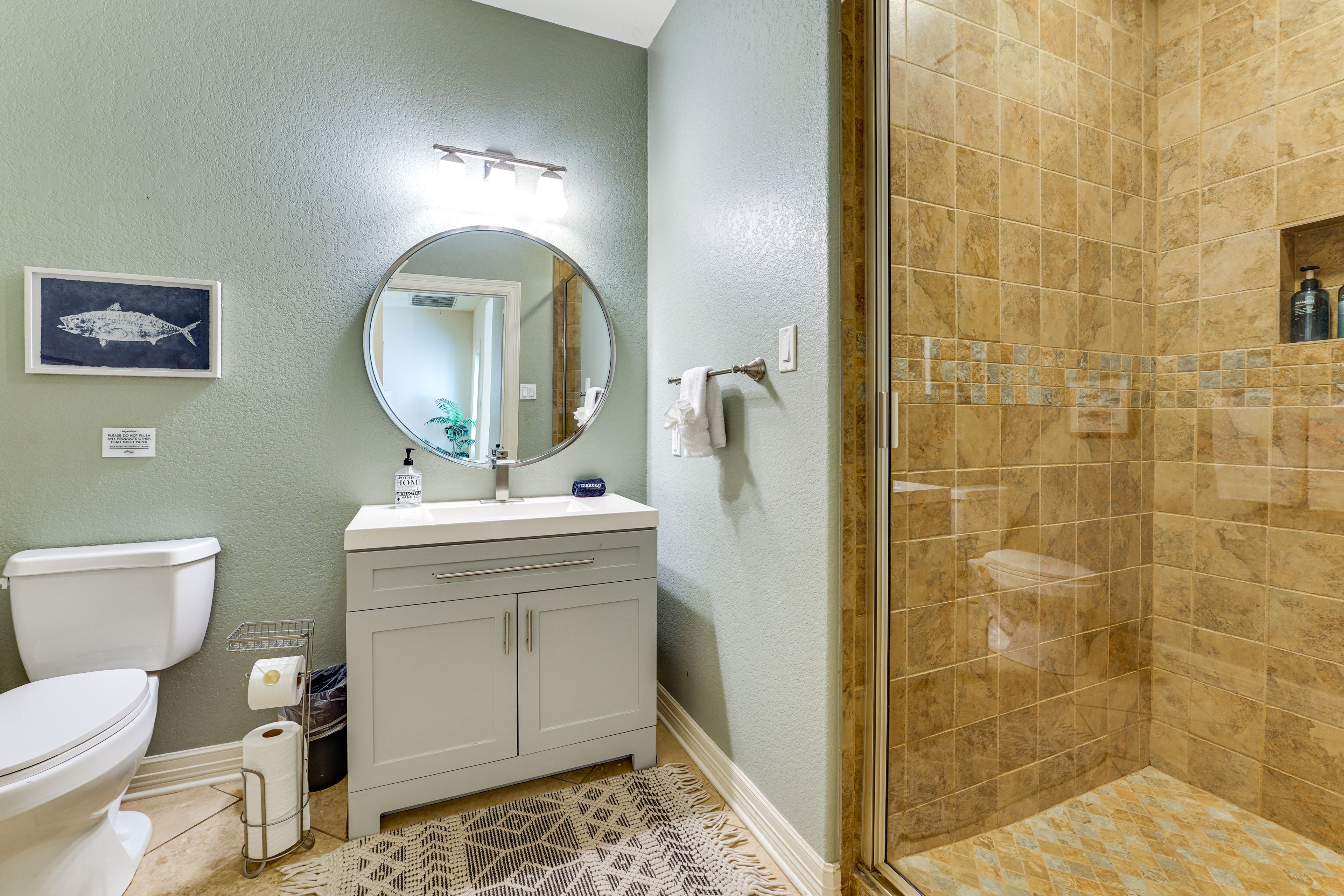Full Bathroom