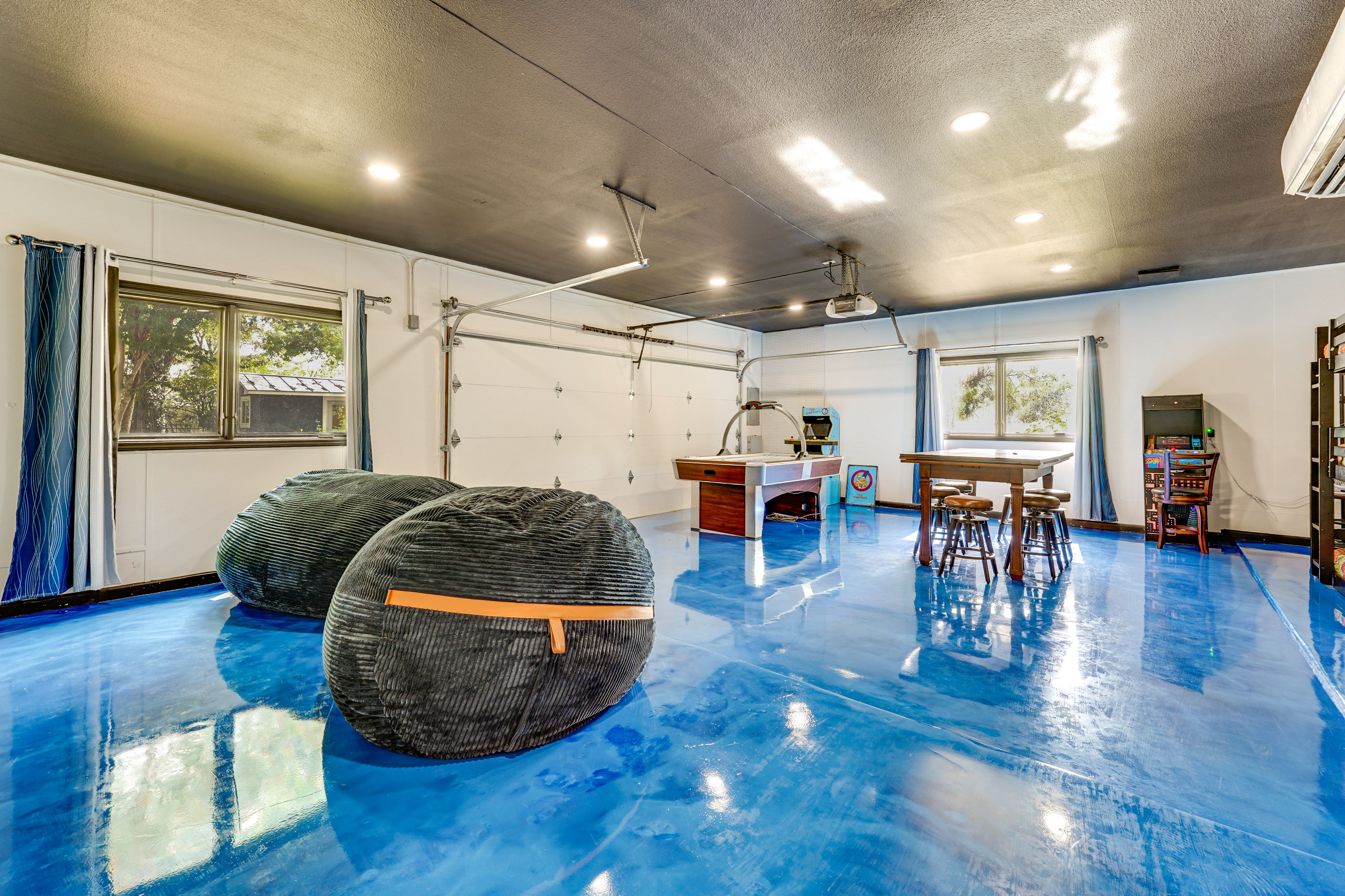 Garage Game Room