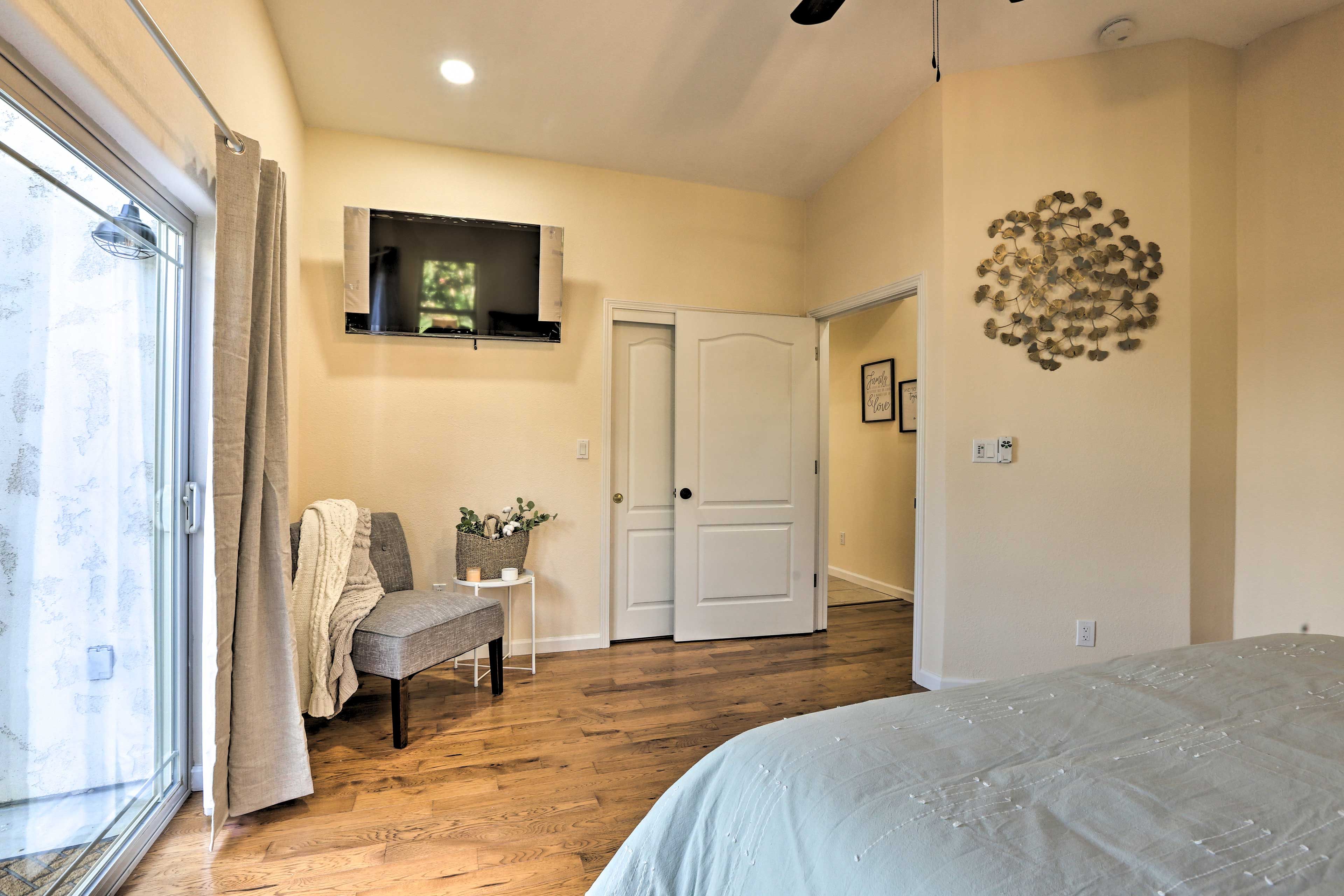 Bedroom 1 | Smart TV | Linens Provided