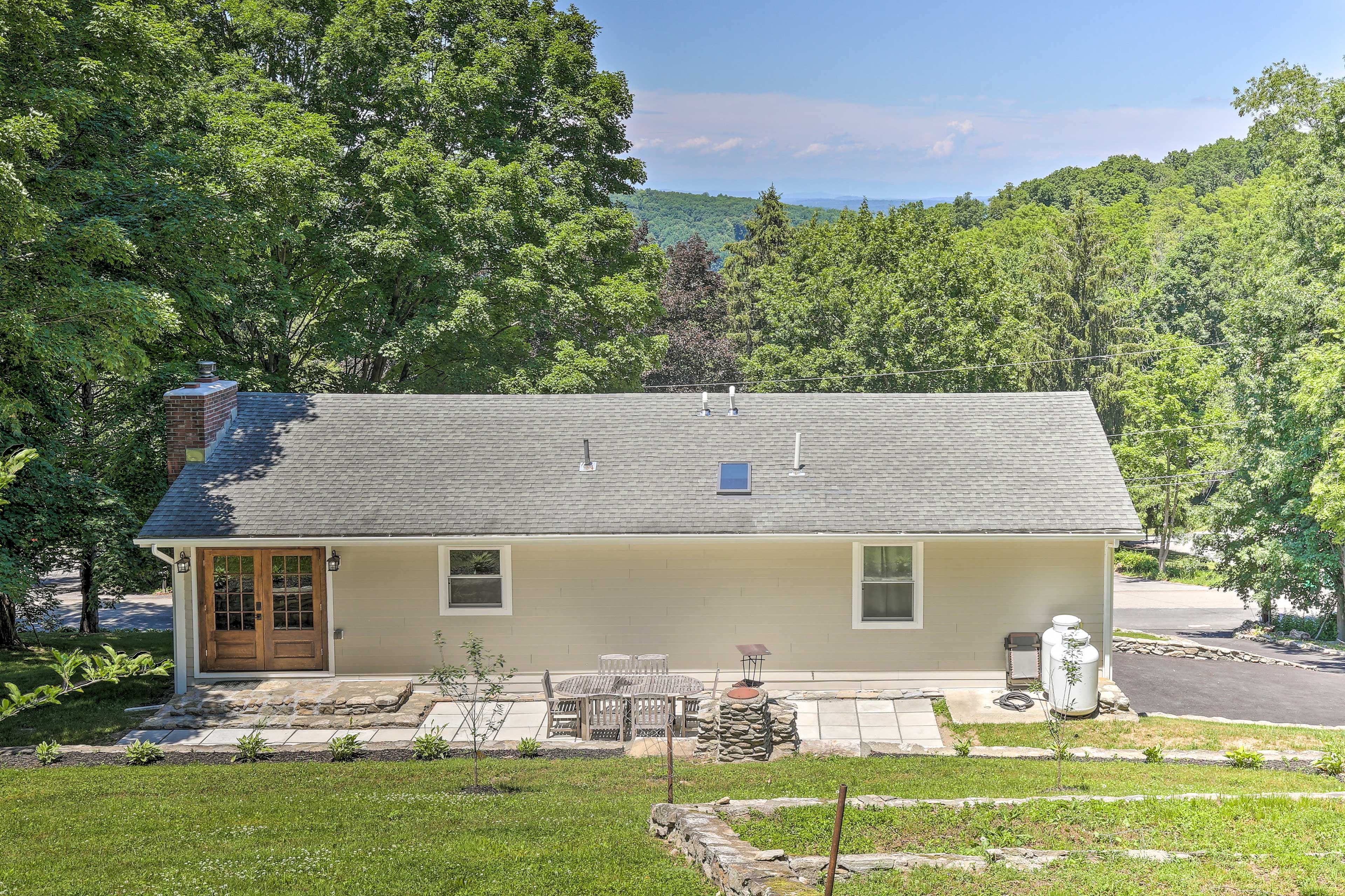 Home Exterior | Views