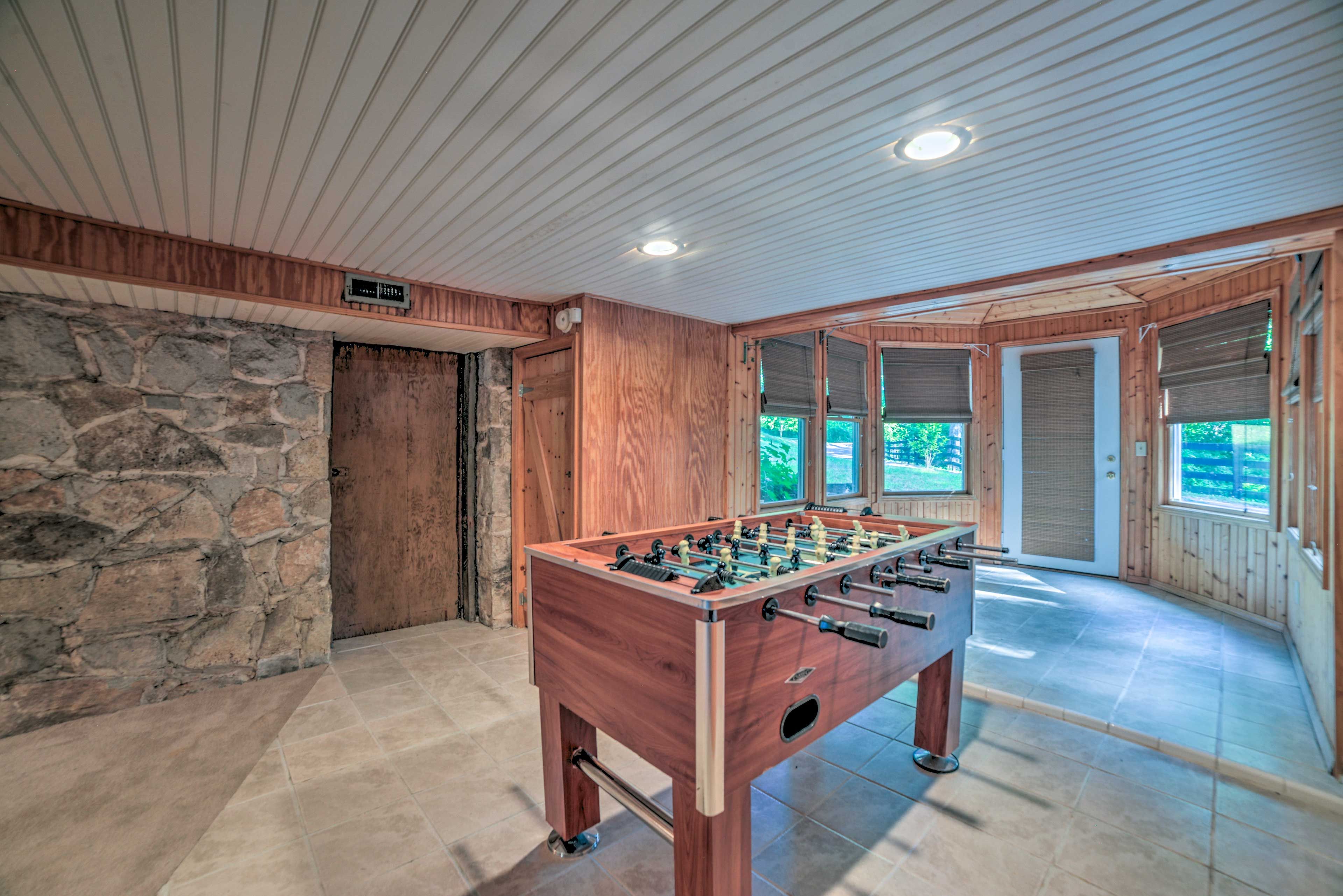 Game Room | Smart TV