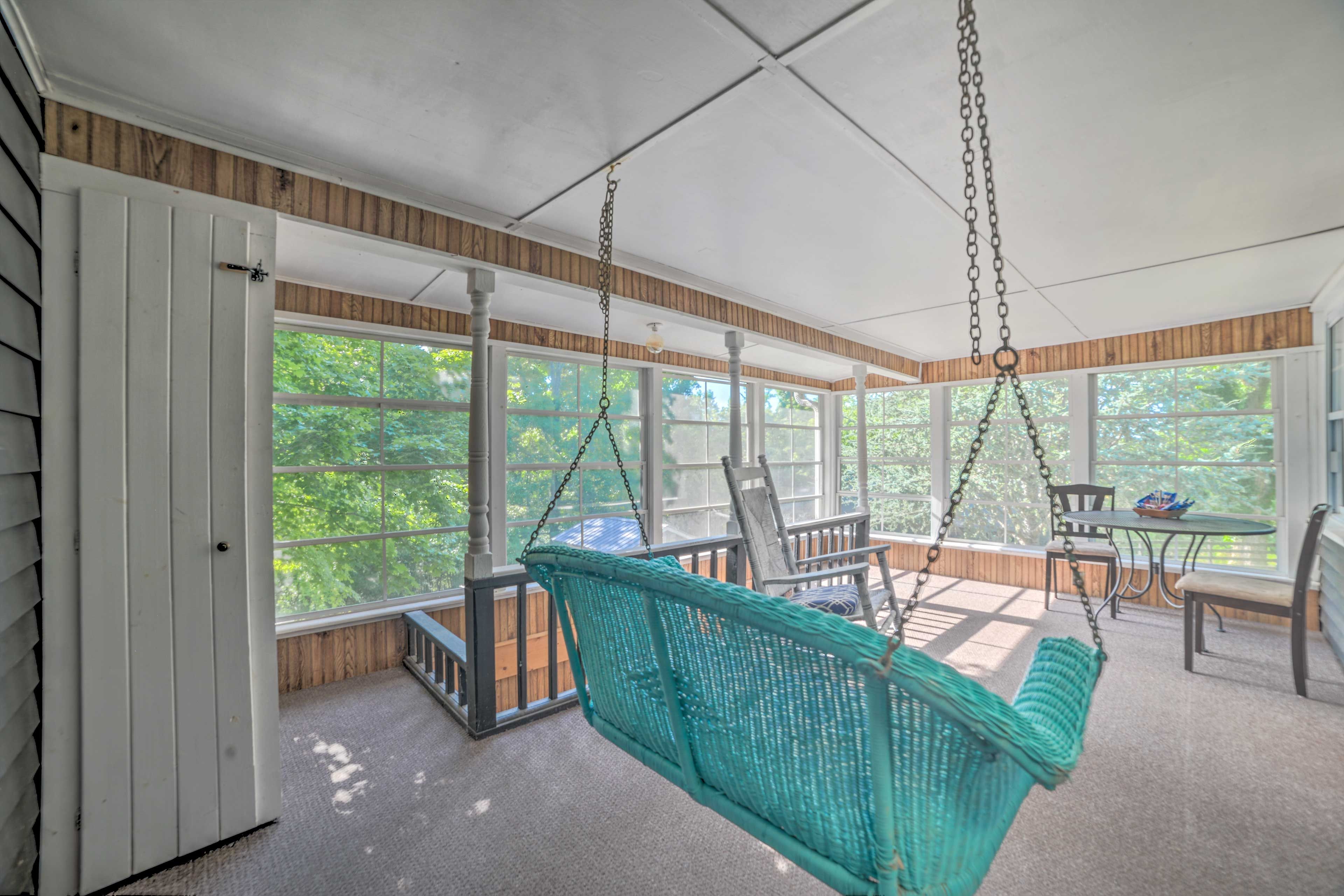 Screened-In Porch