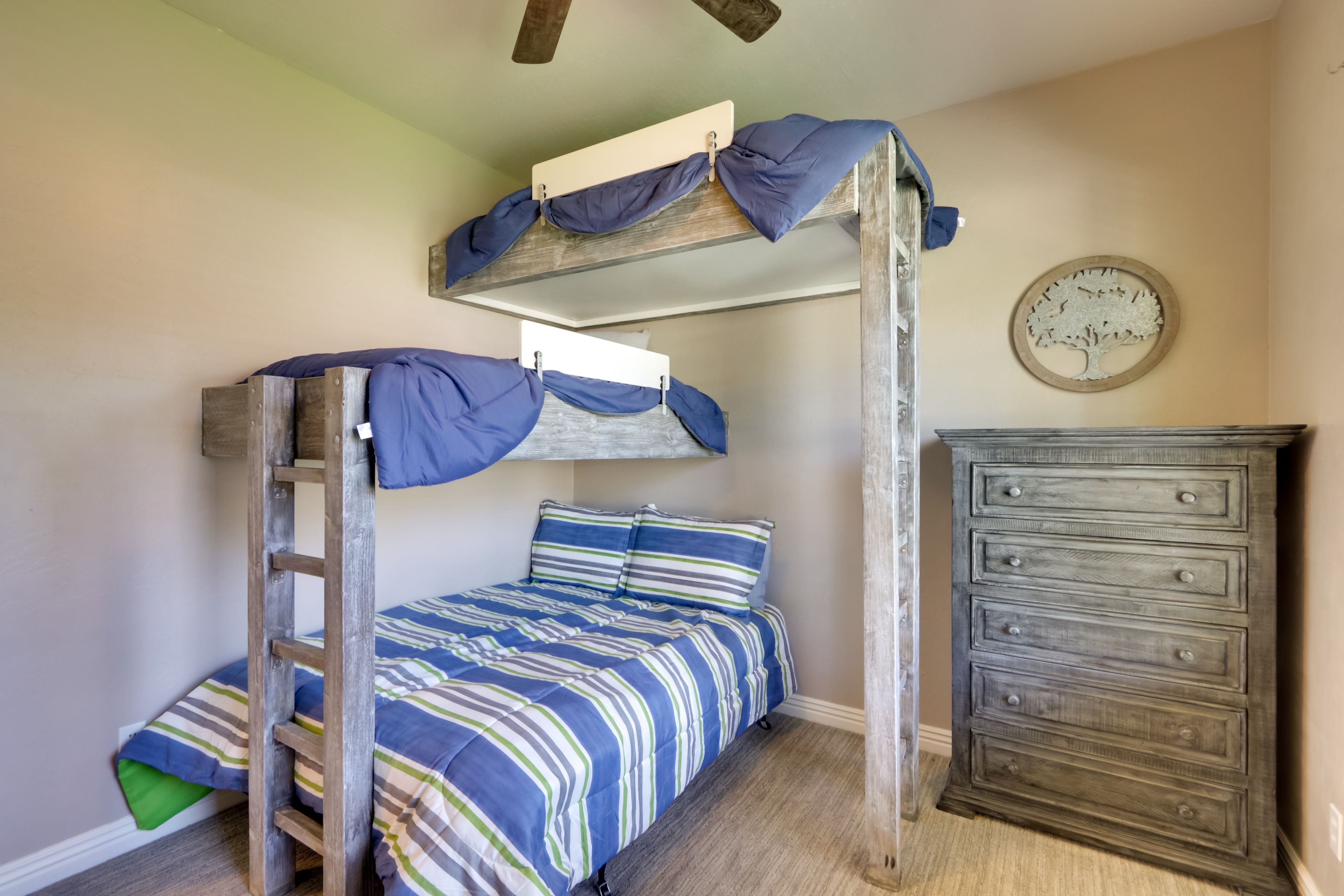 Bedroom 3 | Full Bed | 2 Lofted Twin Beds