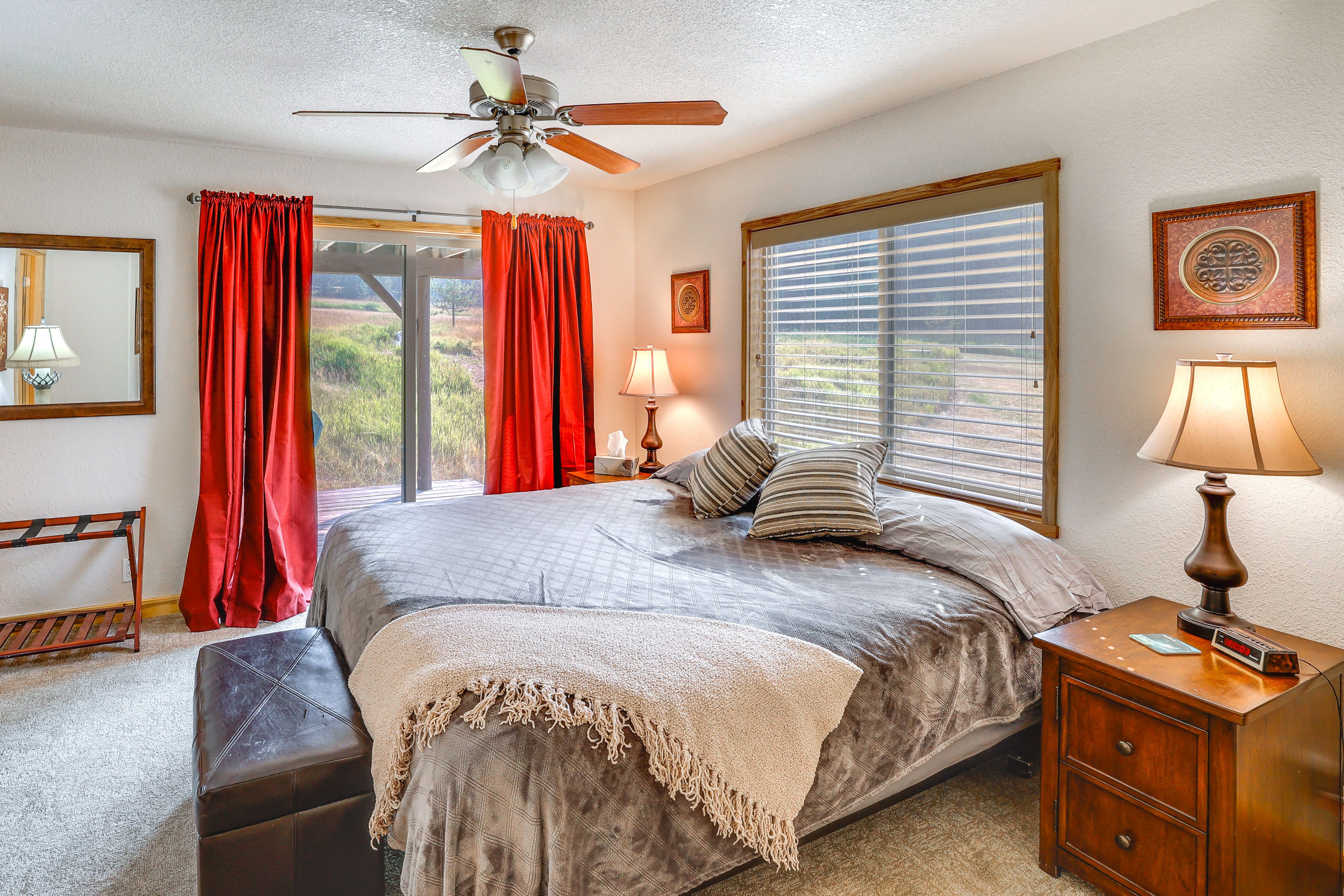 Bedroom 1 | King Bed | Deck Access | 1st Floor
