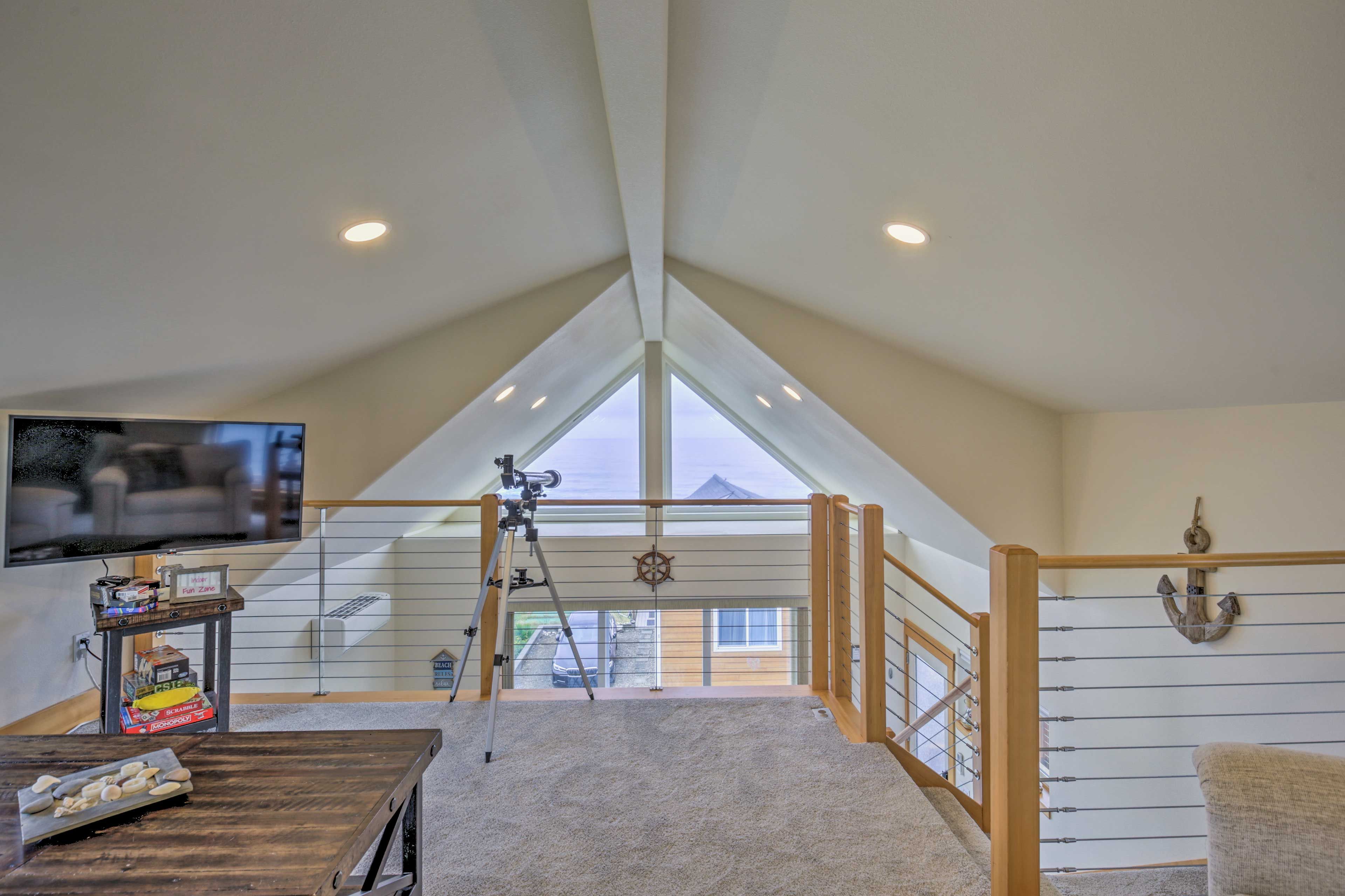 Bedroom 2 (Loft) | Board Games