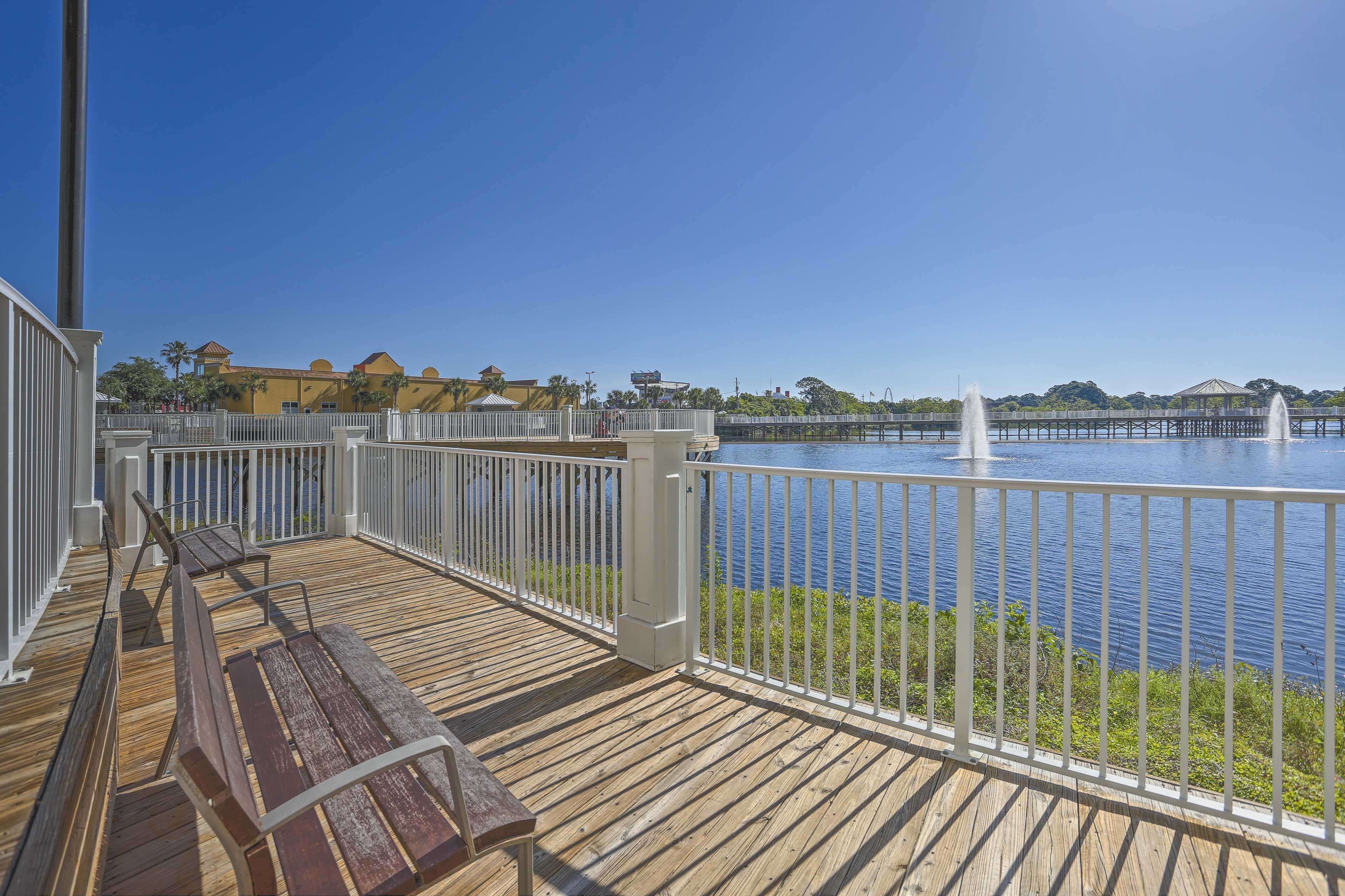 Laketown Wharf
