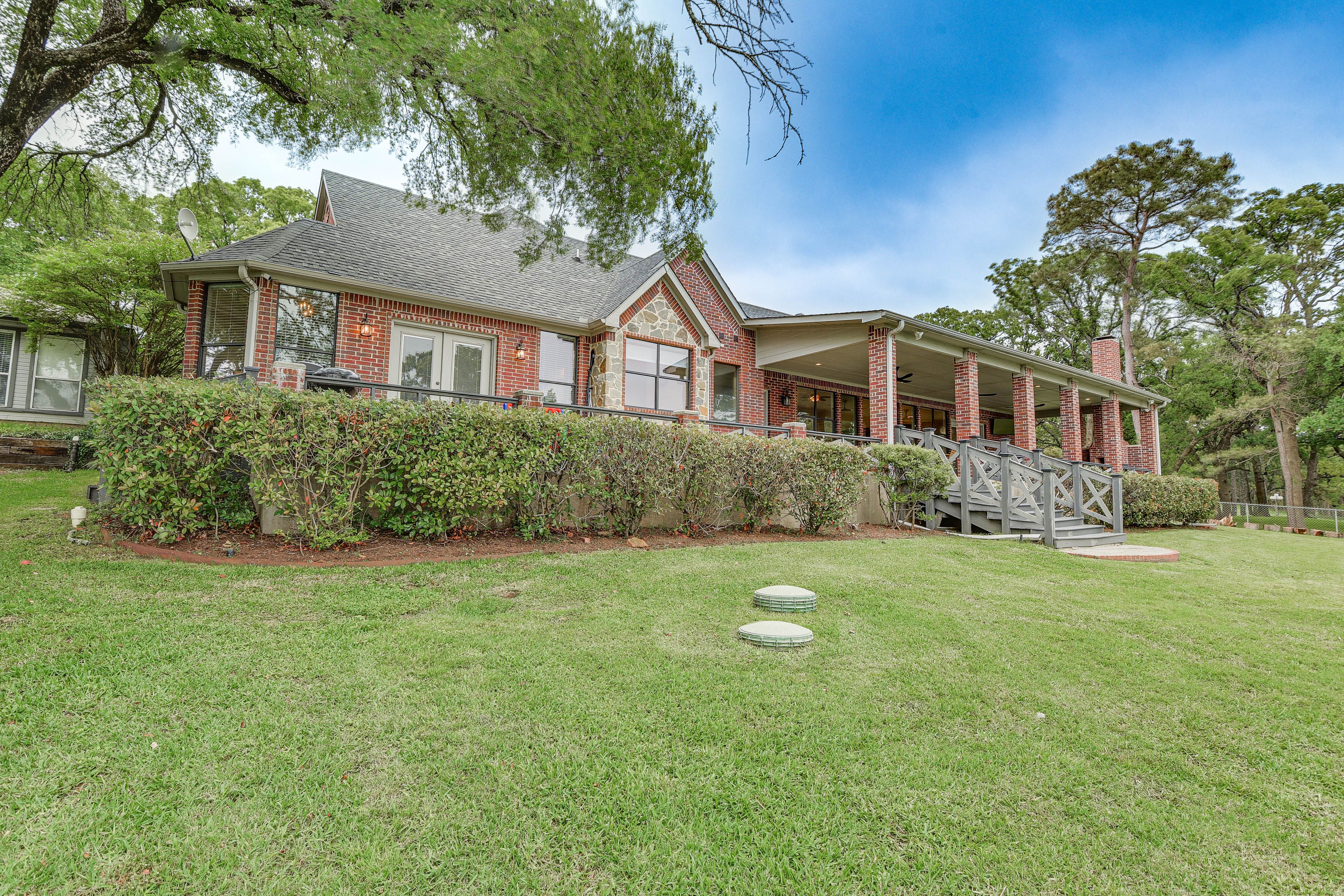 Yard | Alvarado Lake Access | Kayak | Canoe