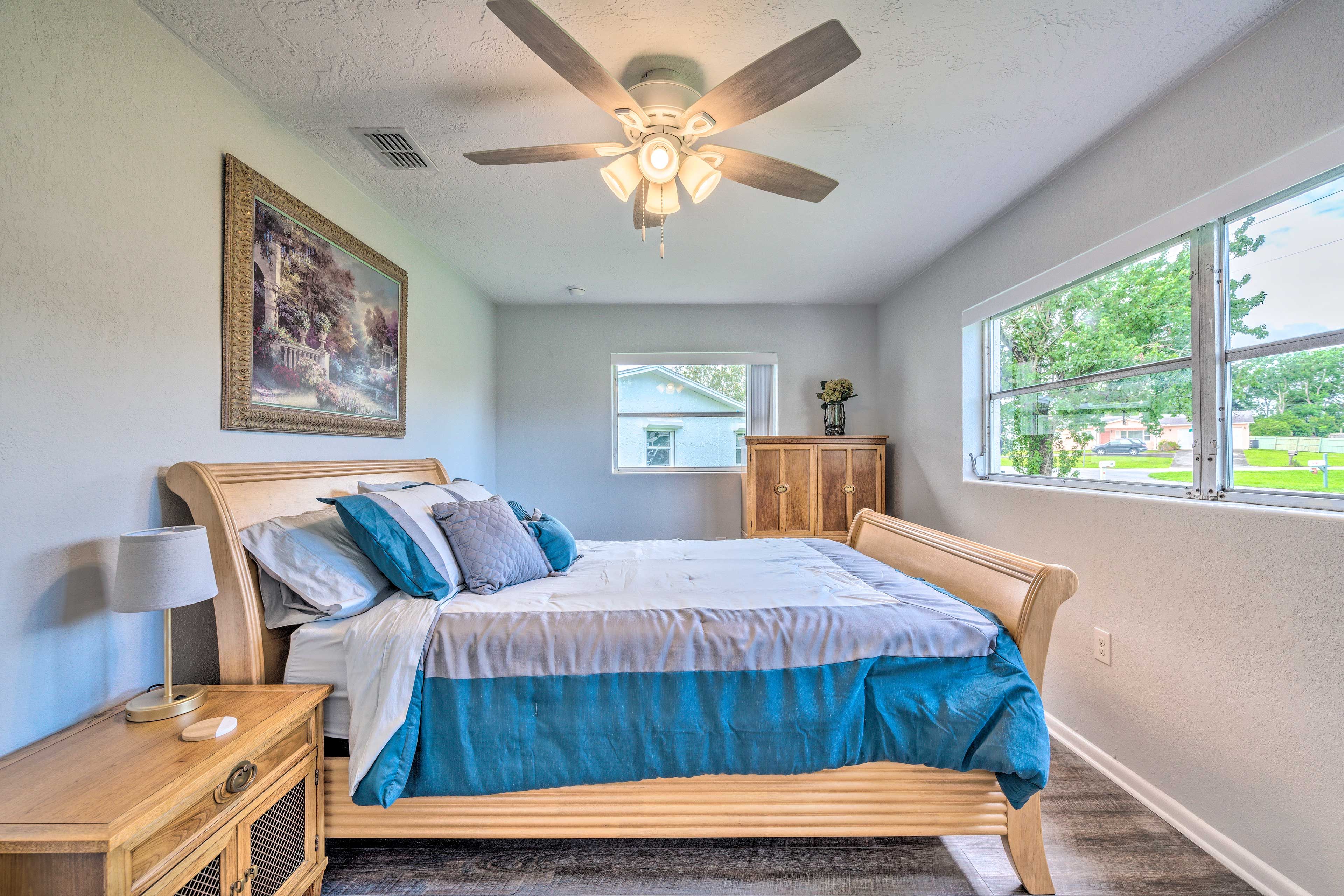 Bedroom 1 | Linens Included