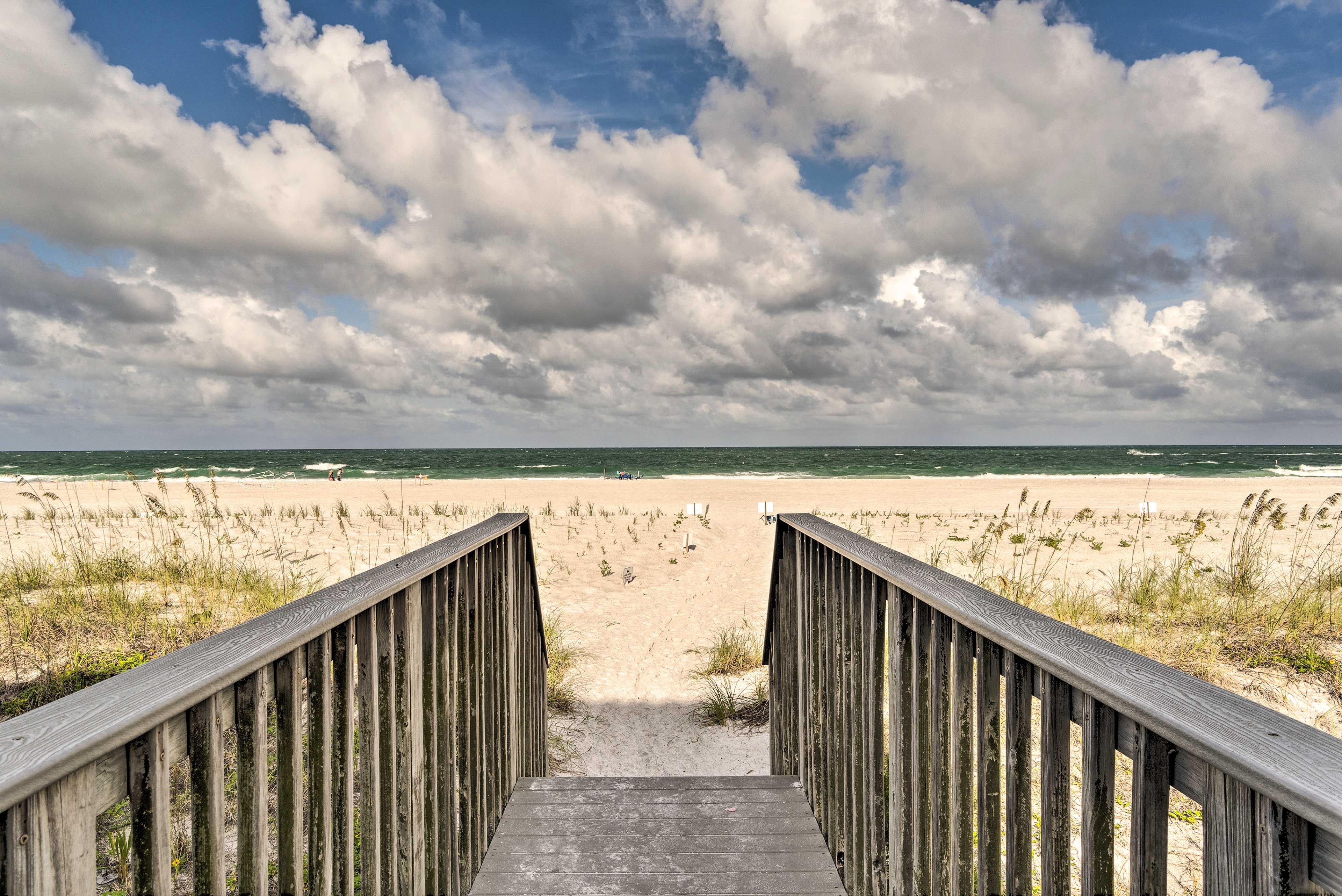 Nearby Beach | Walking Distance