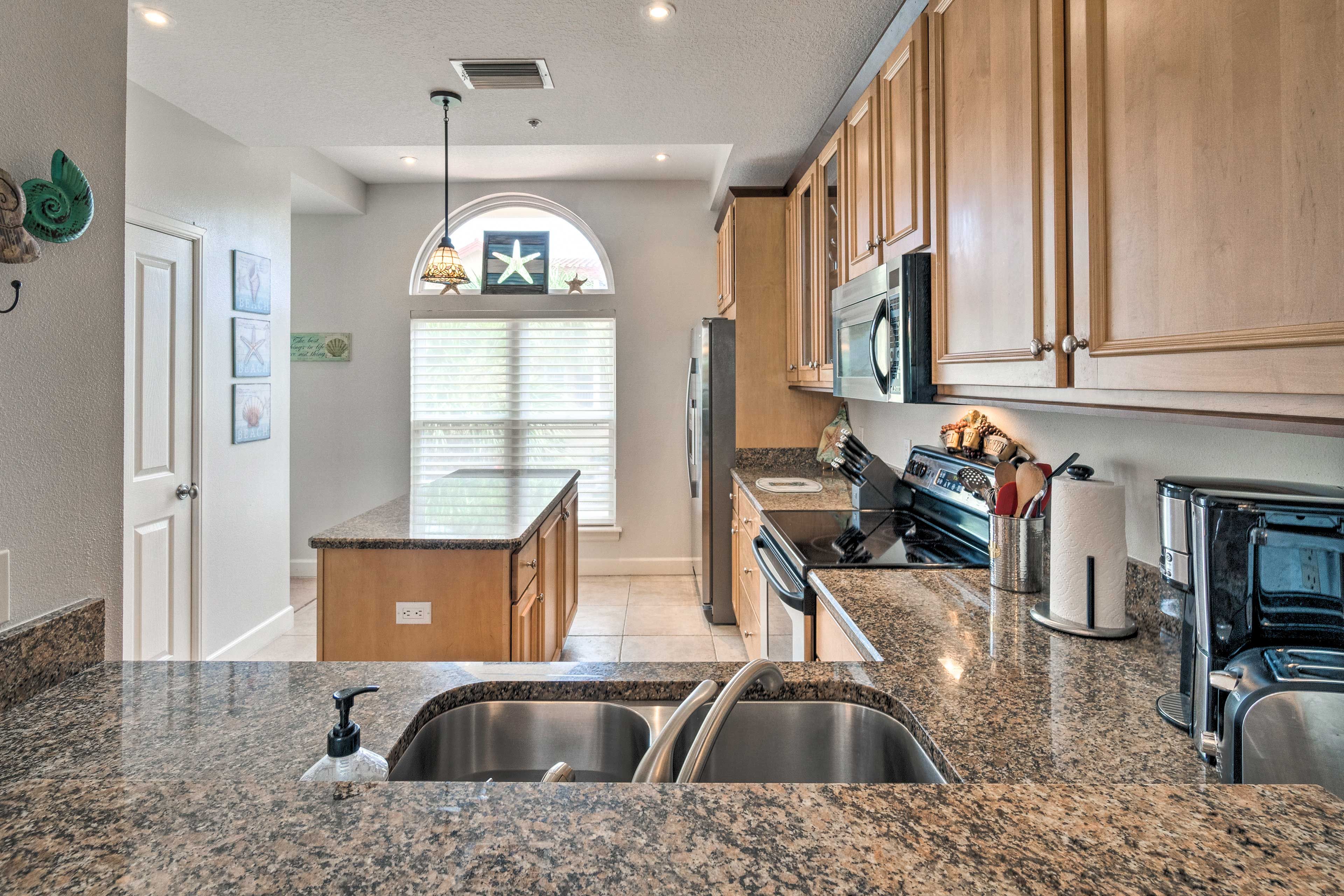 Kitchen | Fully Equipped