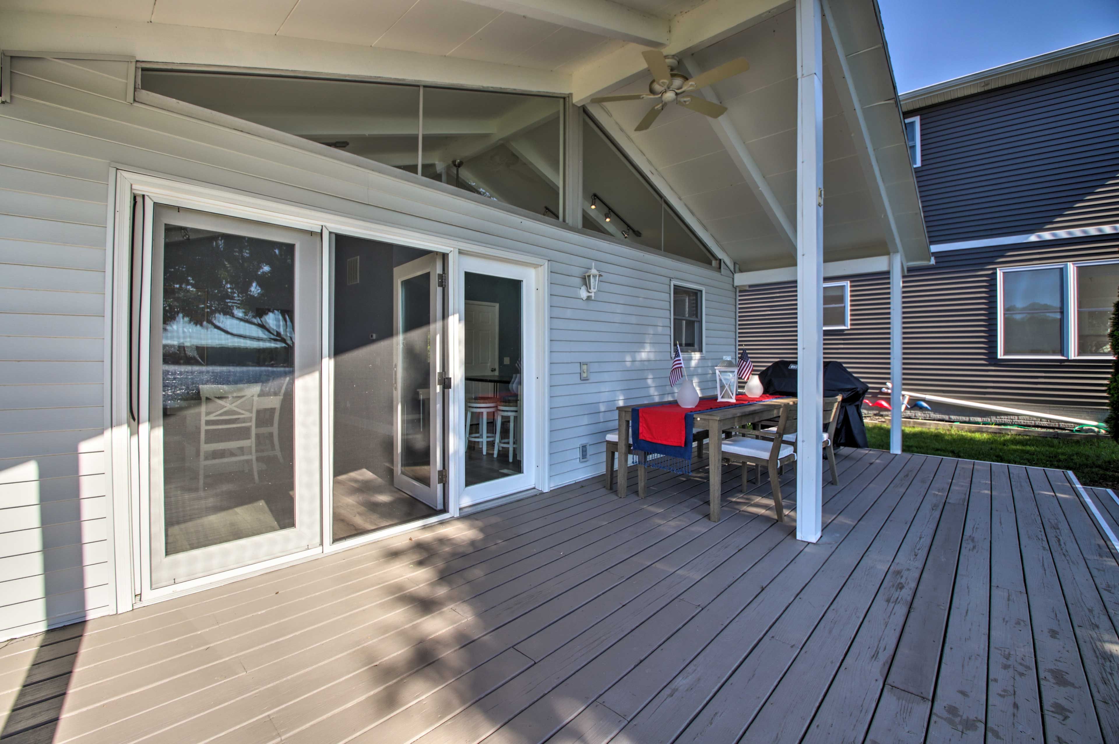 Private Deck