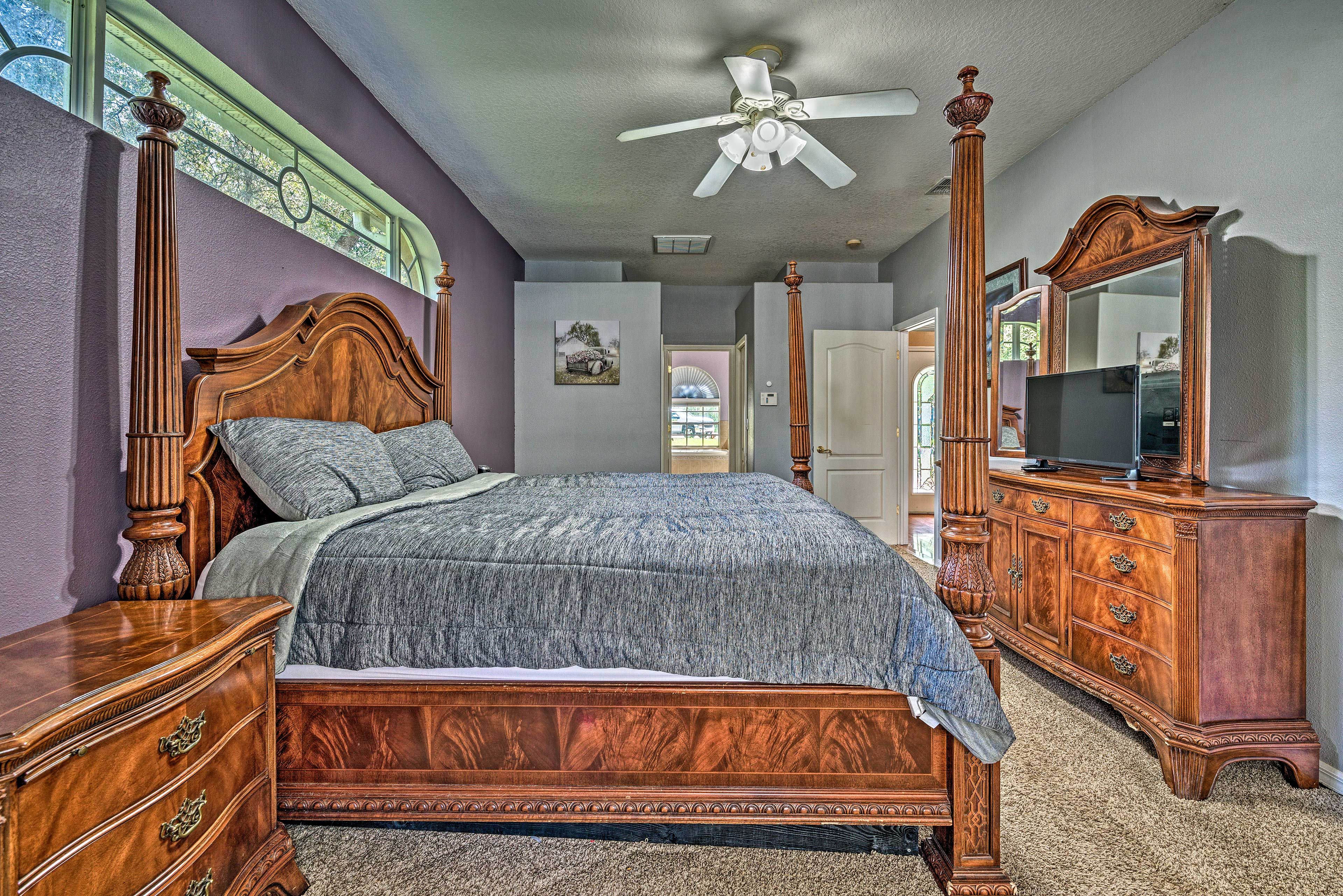 Bedroom 1 | Smart TV | En-Suite Bathroom