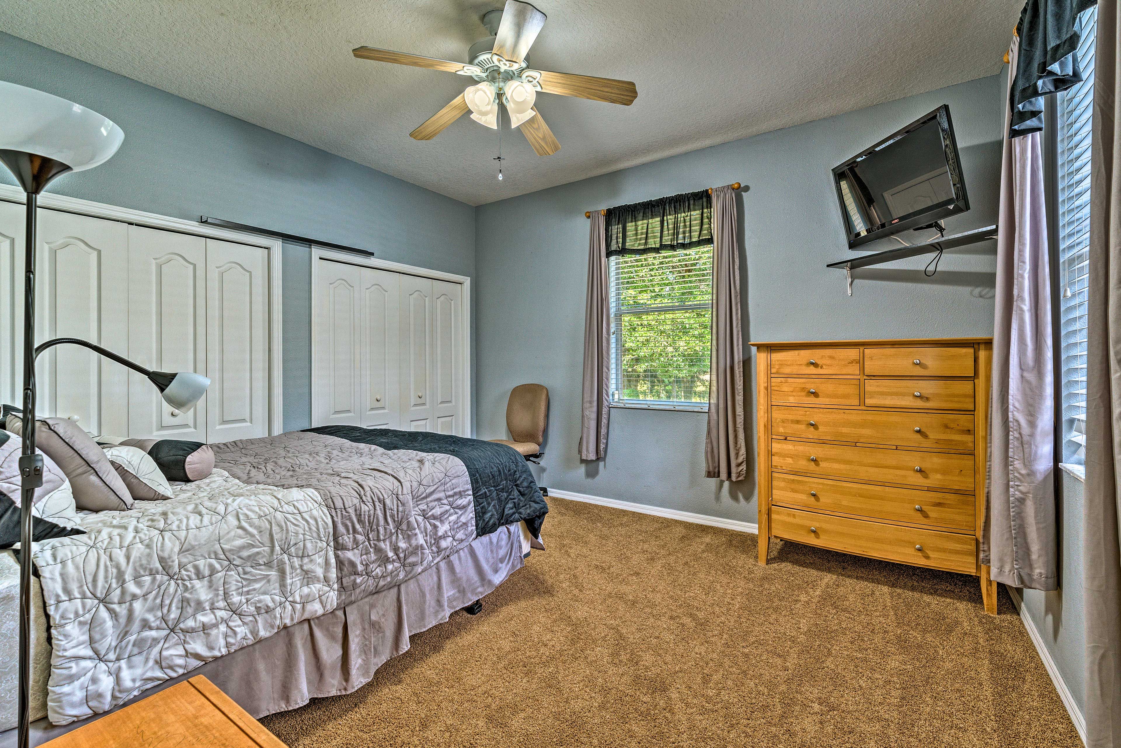 Bedroom 2 | Smart TV