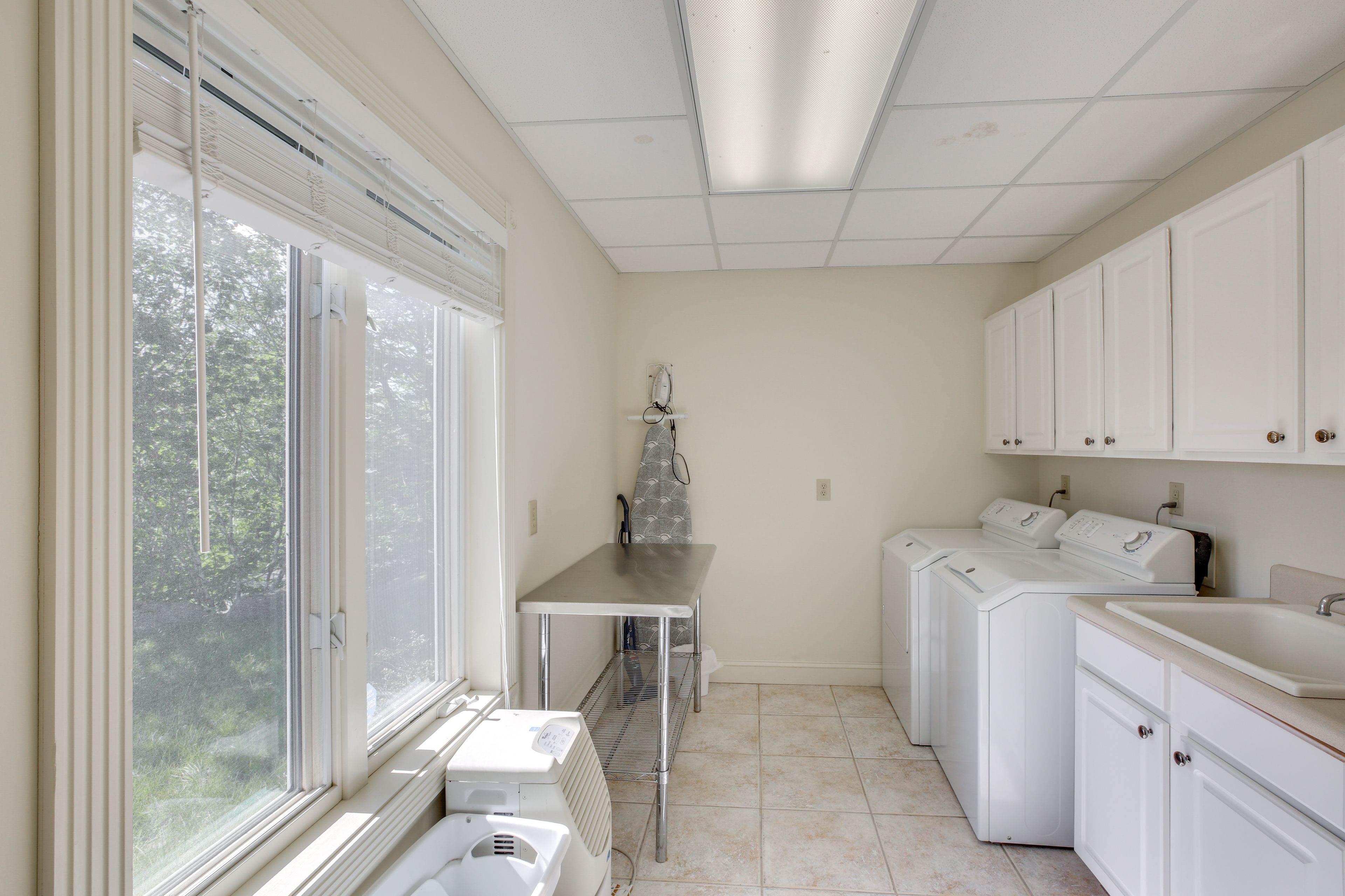 In-Unit Laundry | Washer/Dryer | Utility Sink | 1st Floor