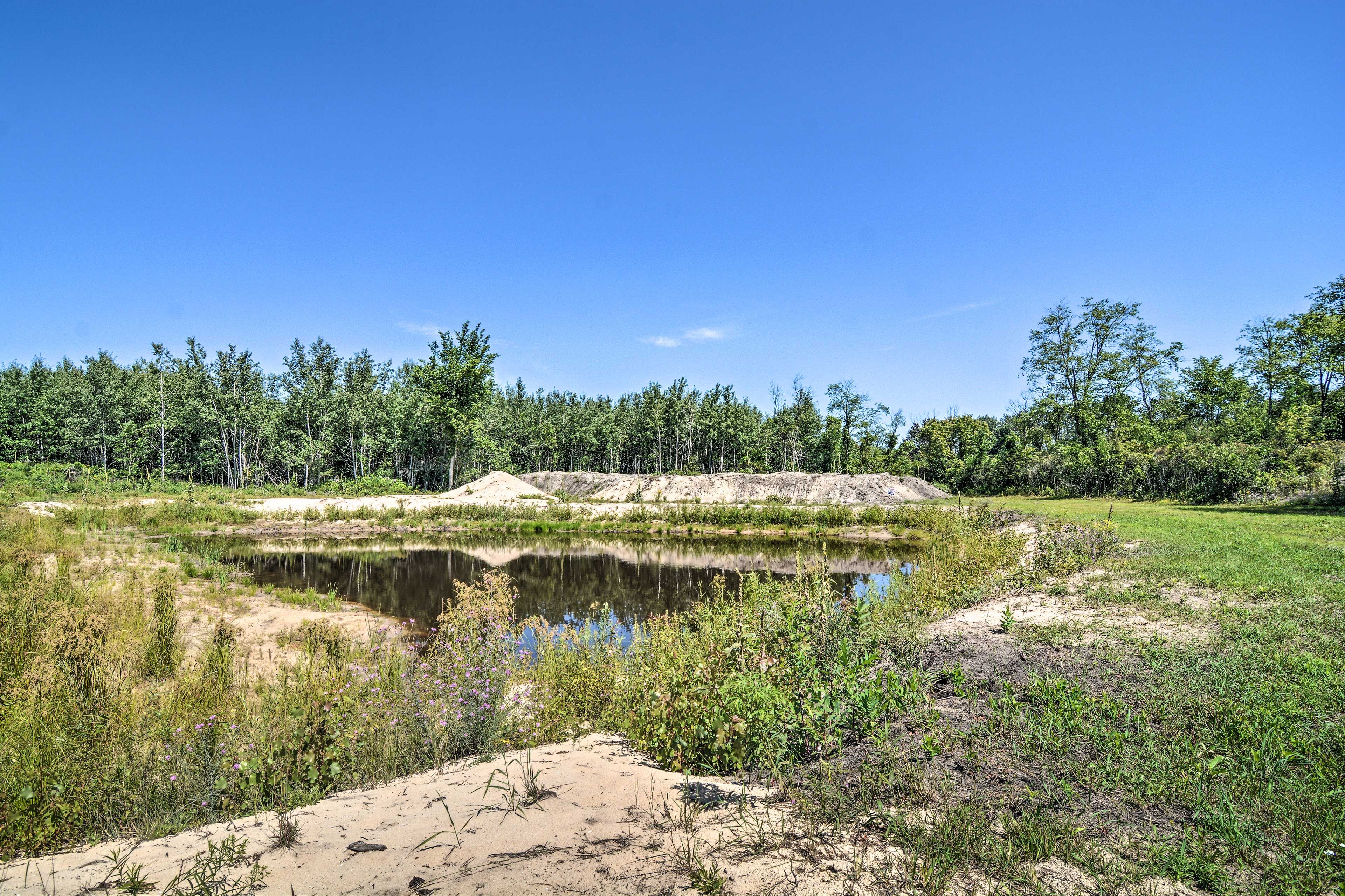 2 Stocked Fishing Ponds