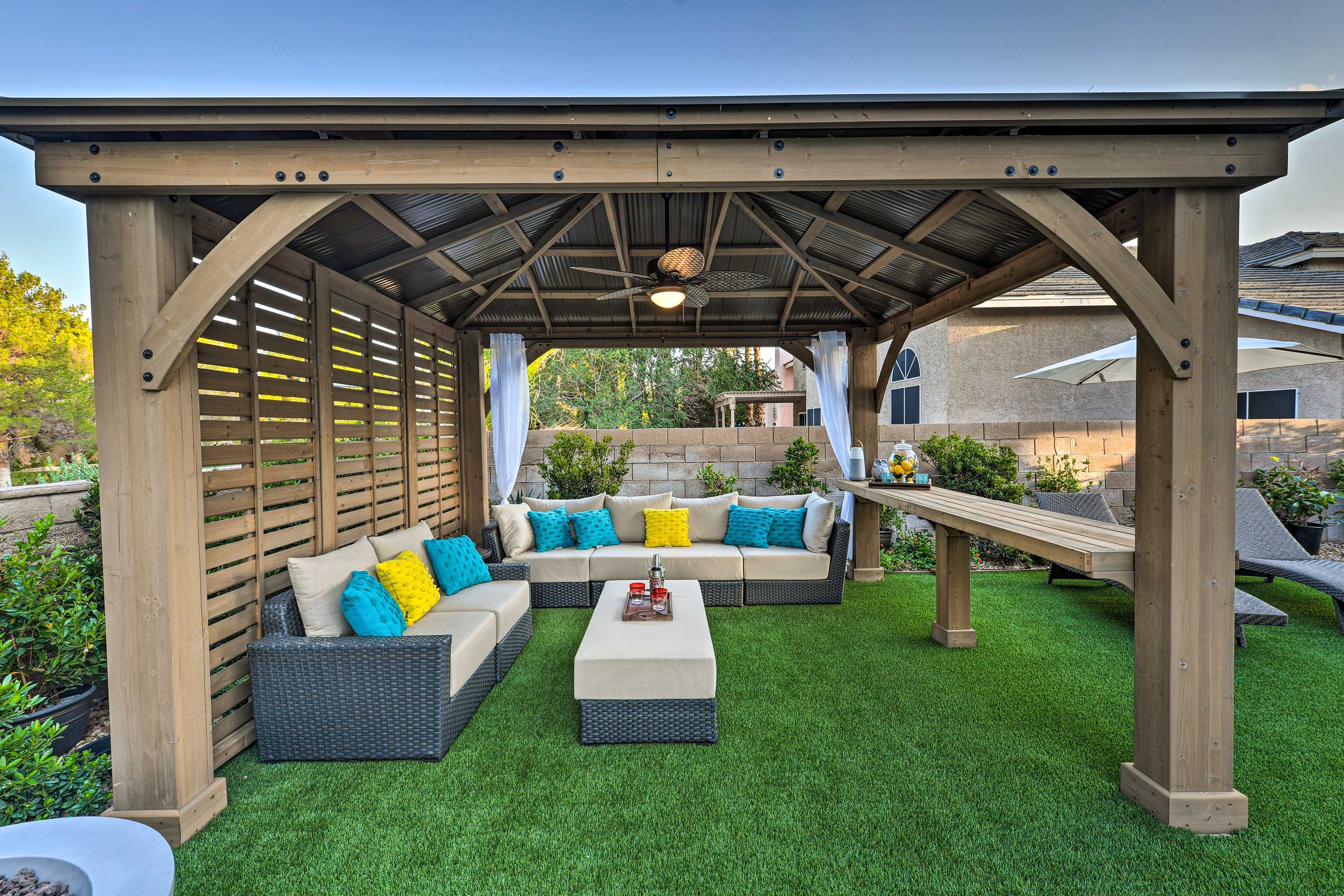 Lounge Area