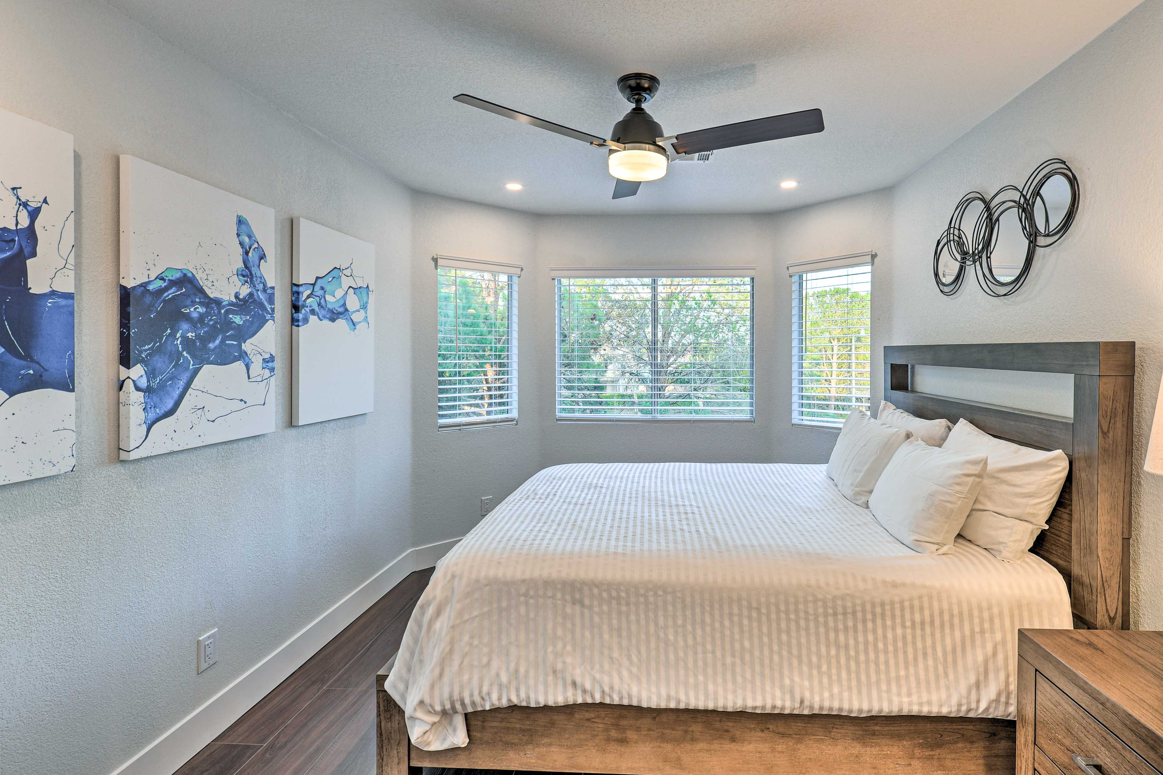 Bedroom 4 | Queen Bed | 2nd Floor