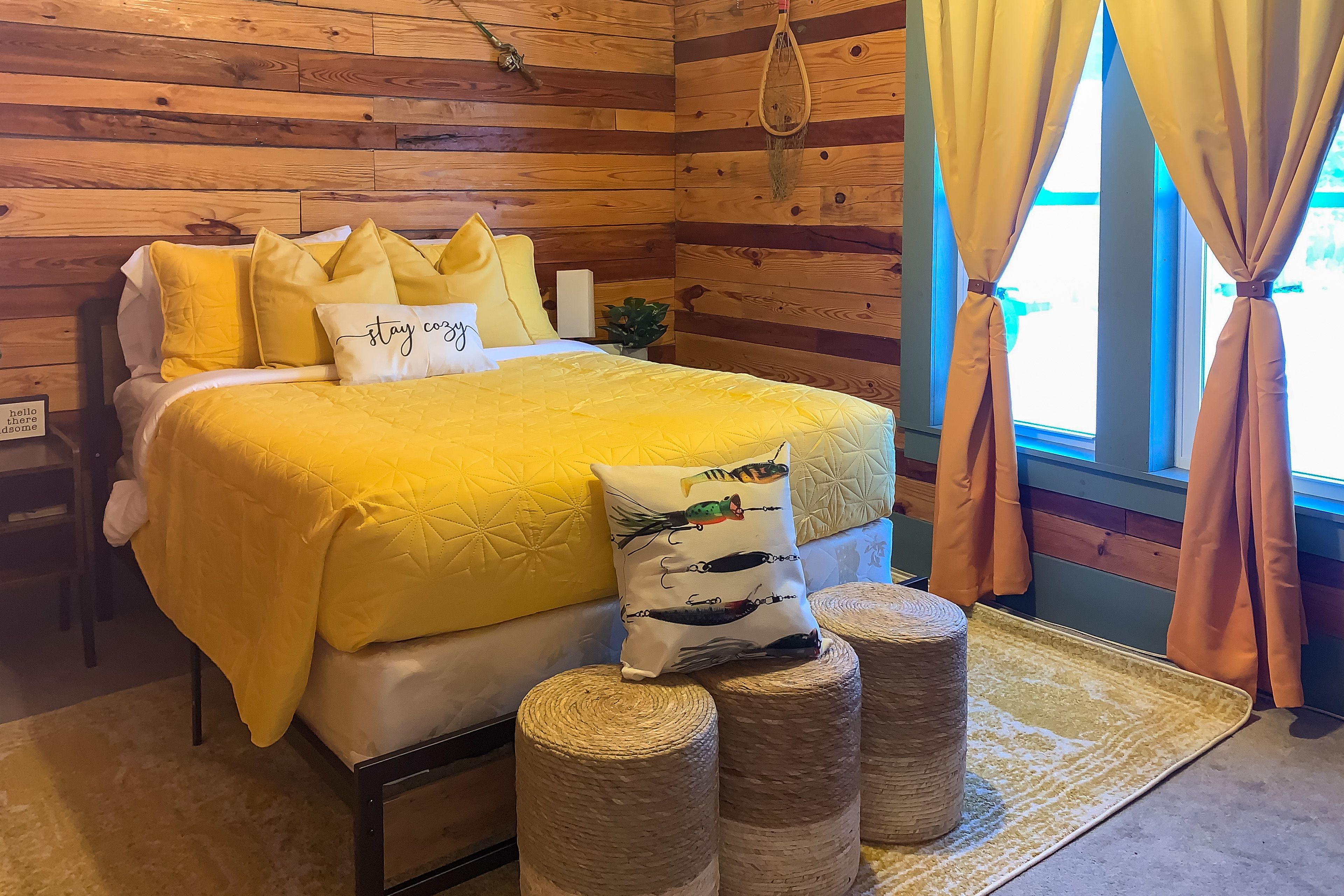 Bedroom 1 | Full Bed | 1st Floor