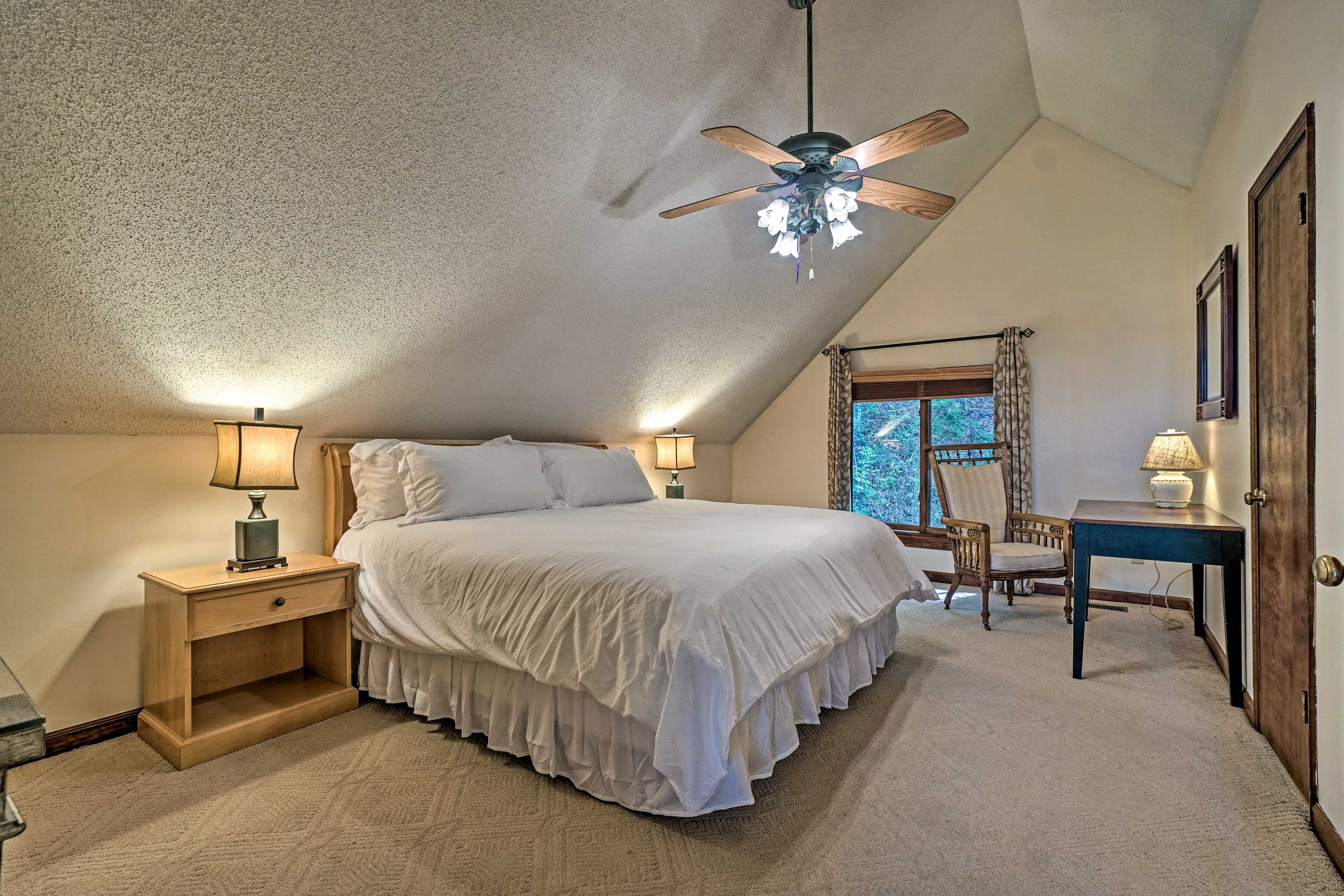 Bedroom 1 | King Bed | Laptop-Friendly Workspace | 2nd Floor