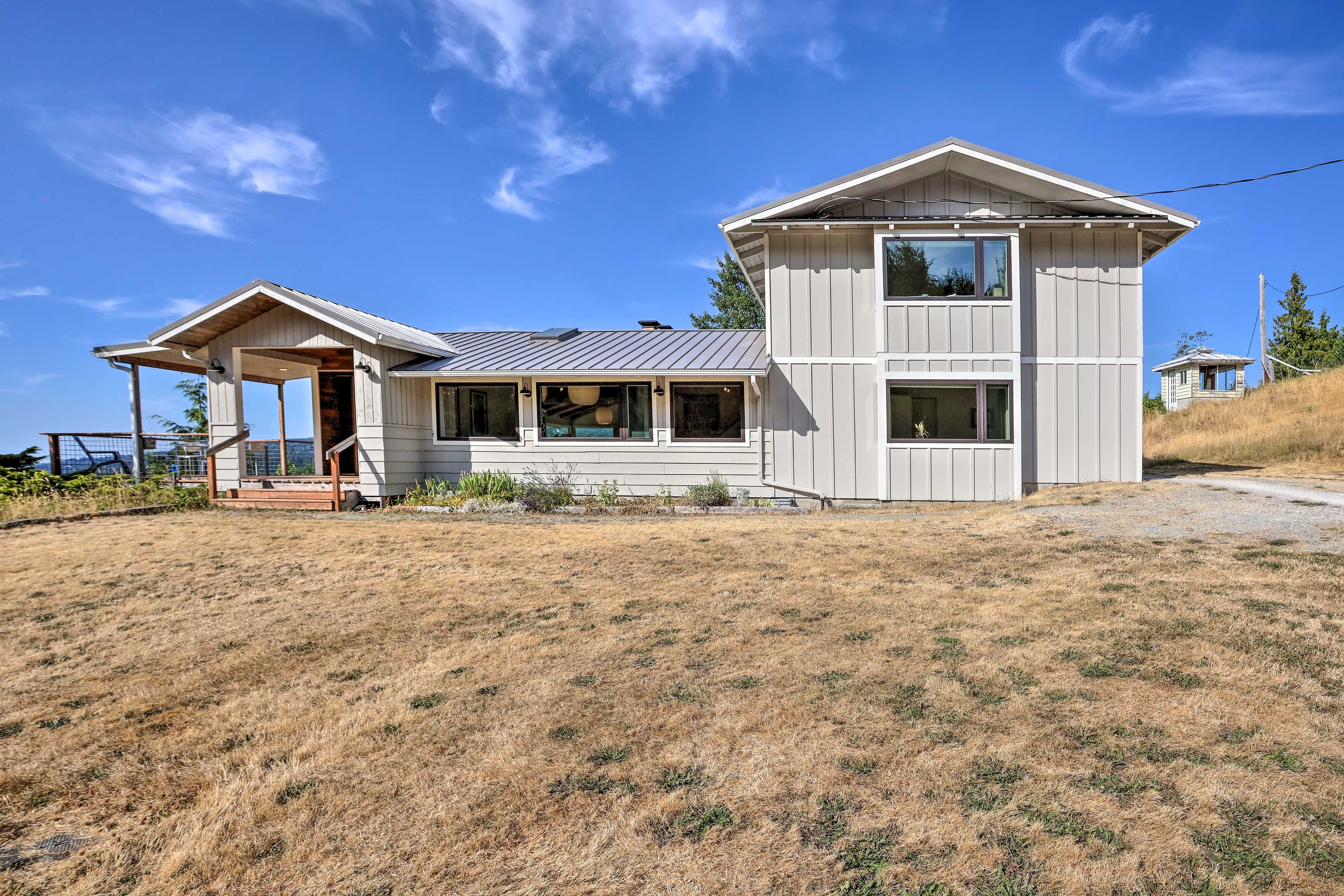 Home Exterior | Trails On-Site