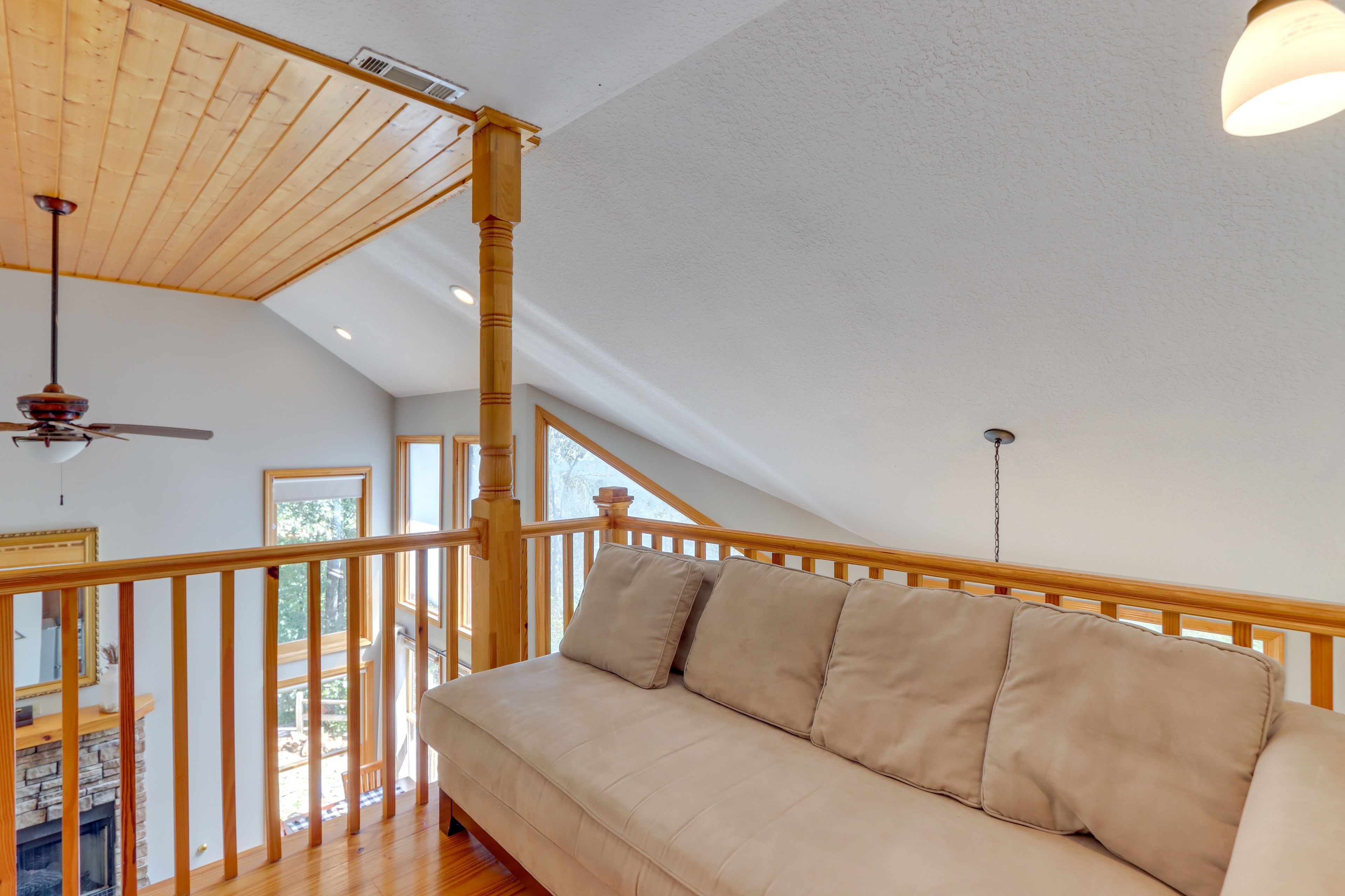 Loft | Second Floor | Pack 'n Play