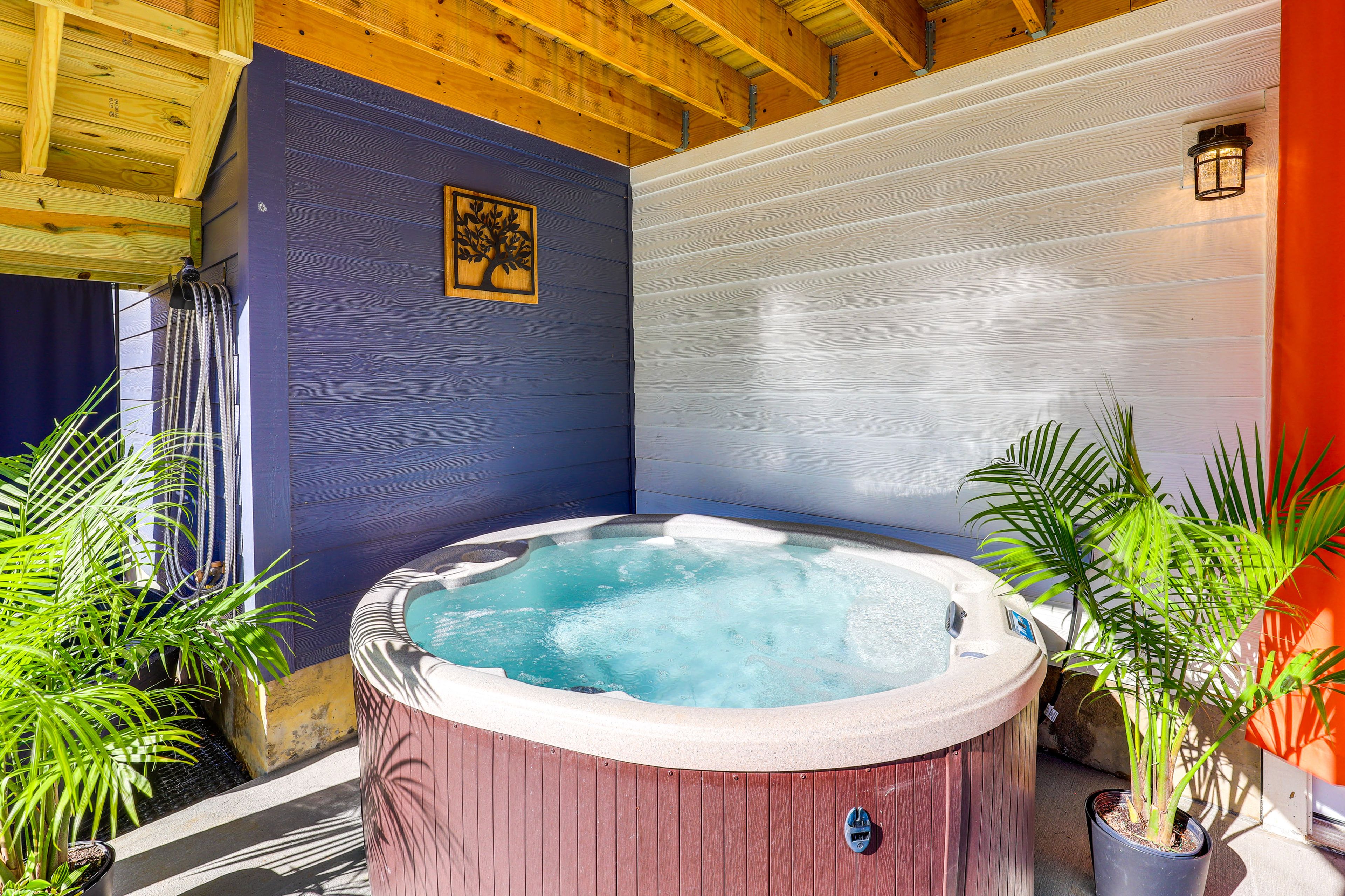Private Hot Tub