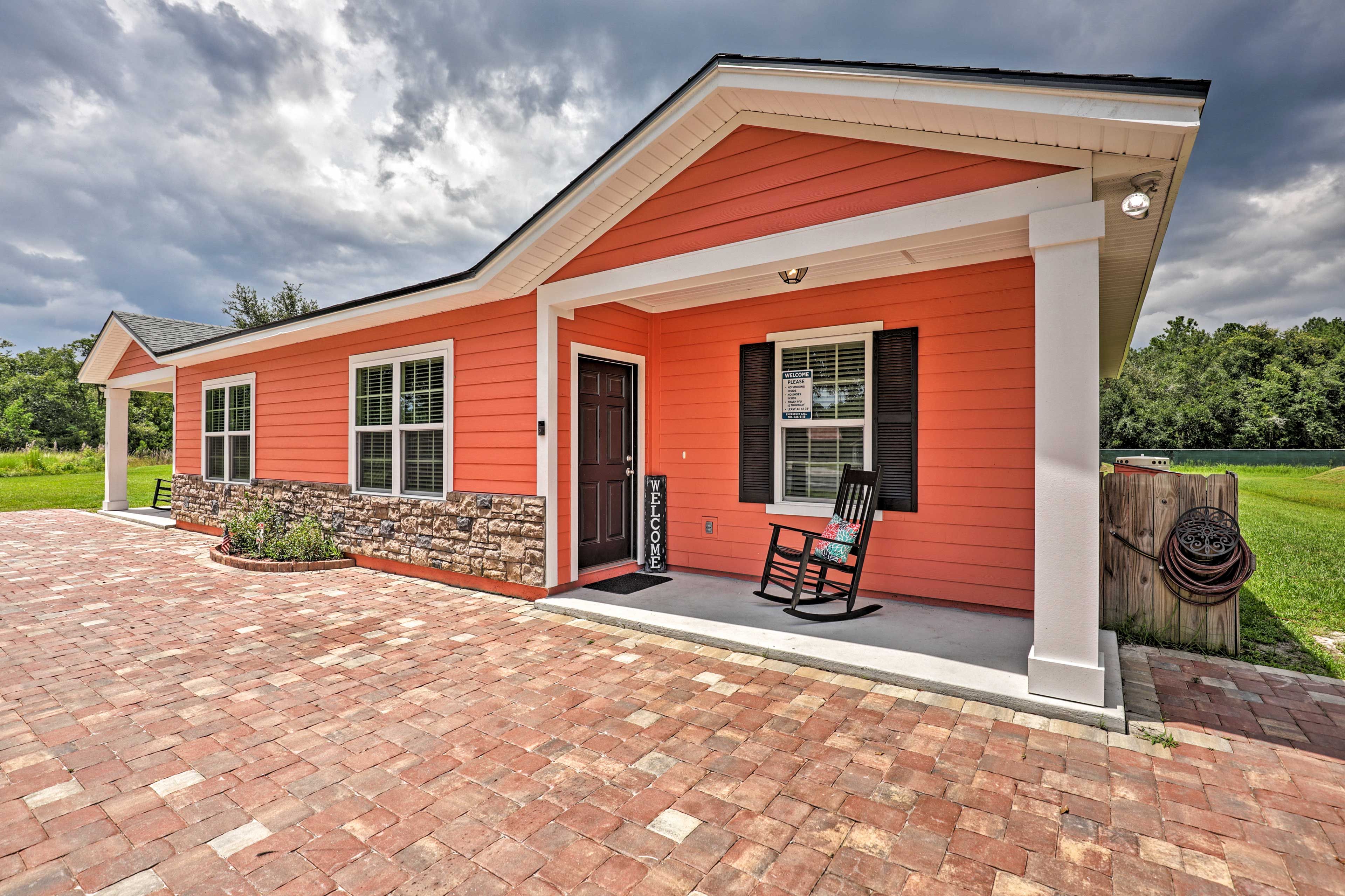 Duplex Exterior | Driveway Parking (2 Vehicles) | Street Parking Available