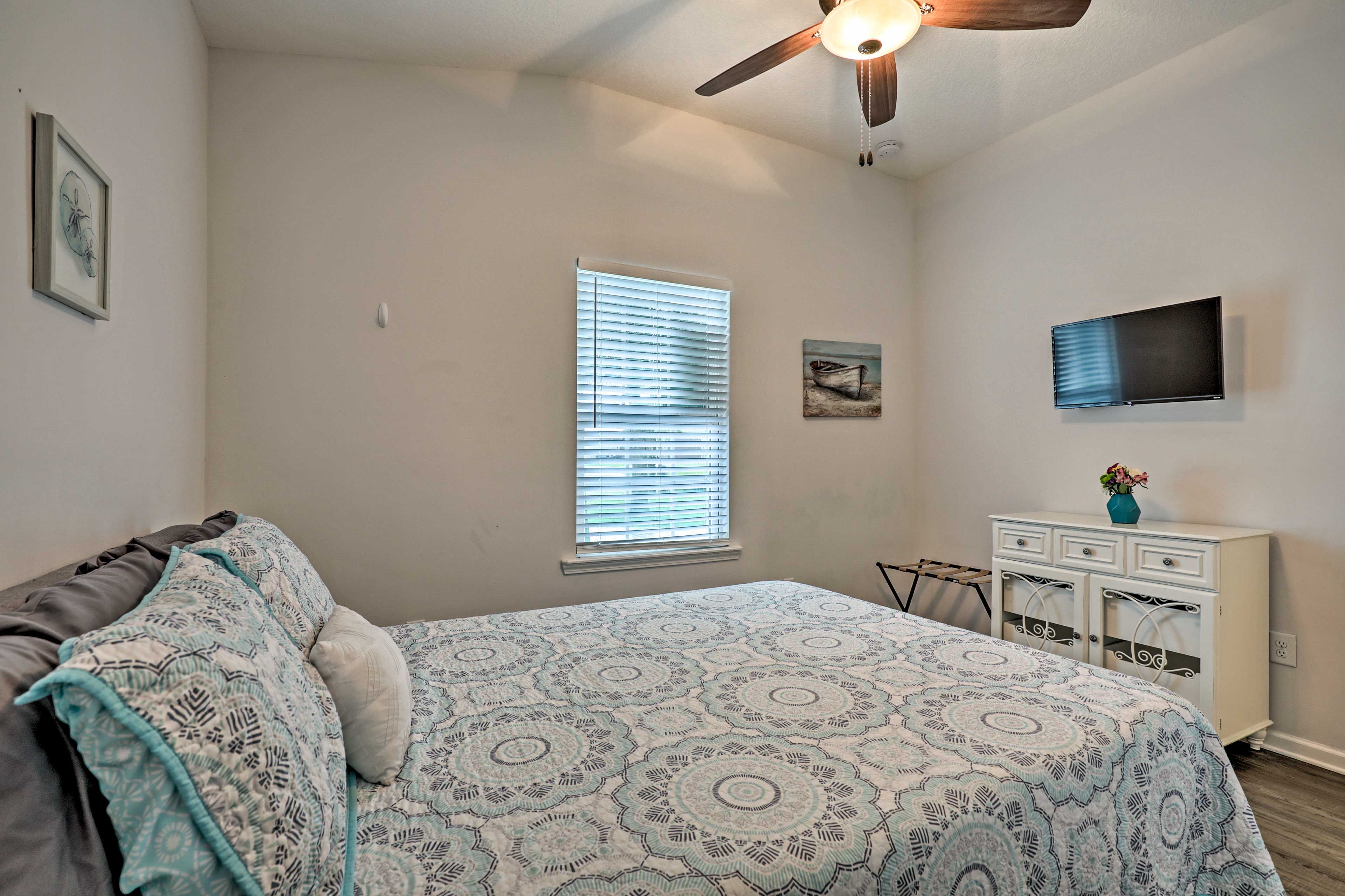Bedroom 2 | Central A/C & Heat