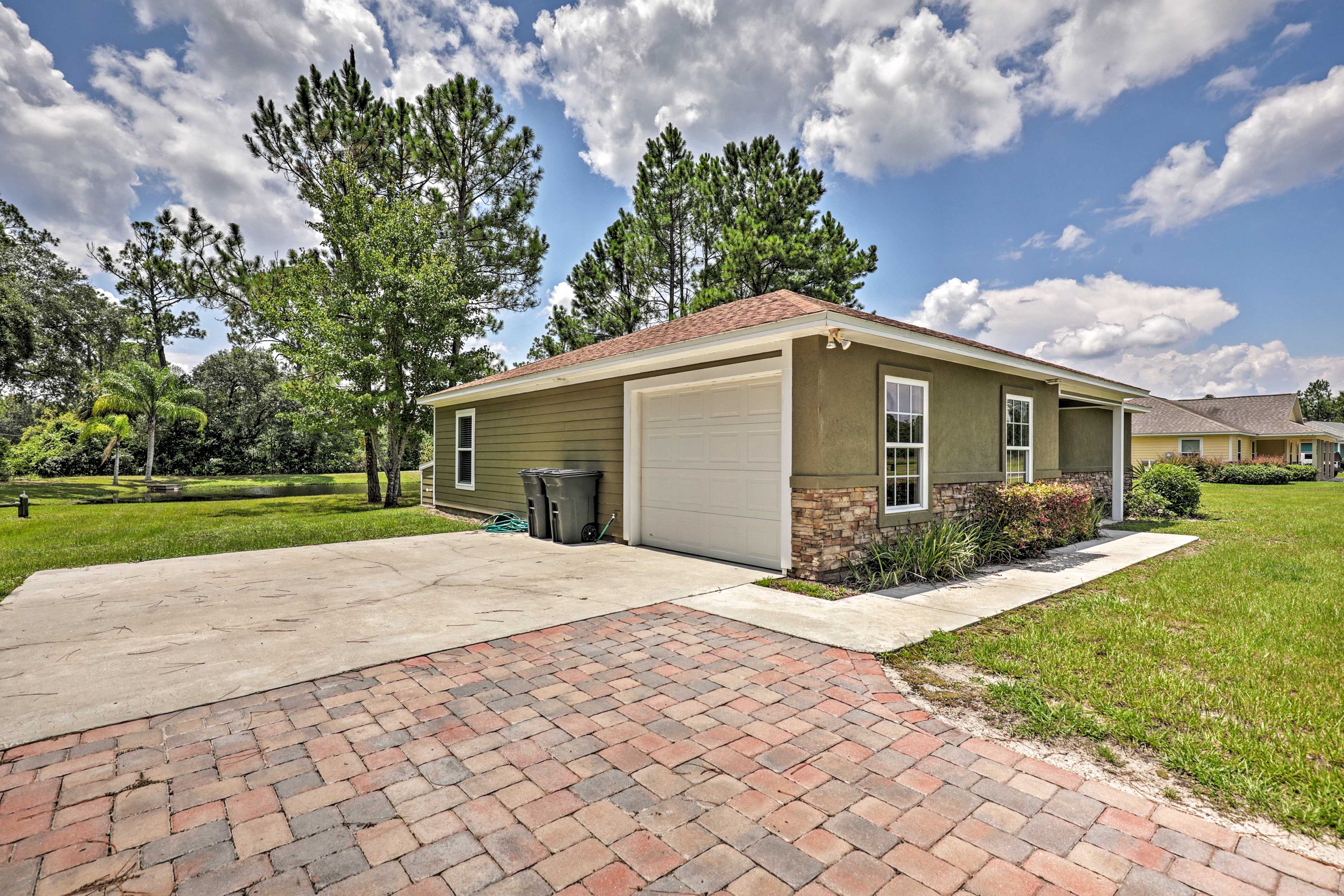 Property Exterior | ~7 Mi to Downtown Palatka