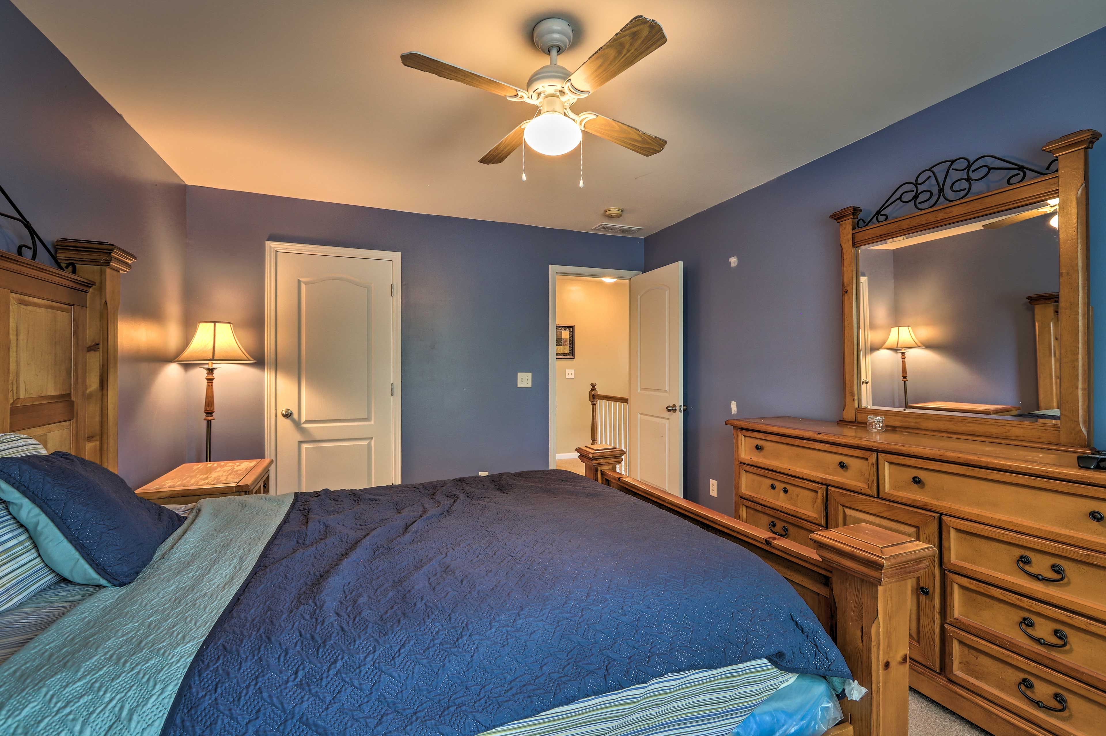 Bedroom 1 | Linens Provided