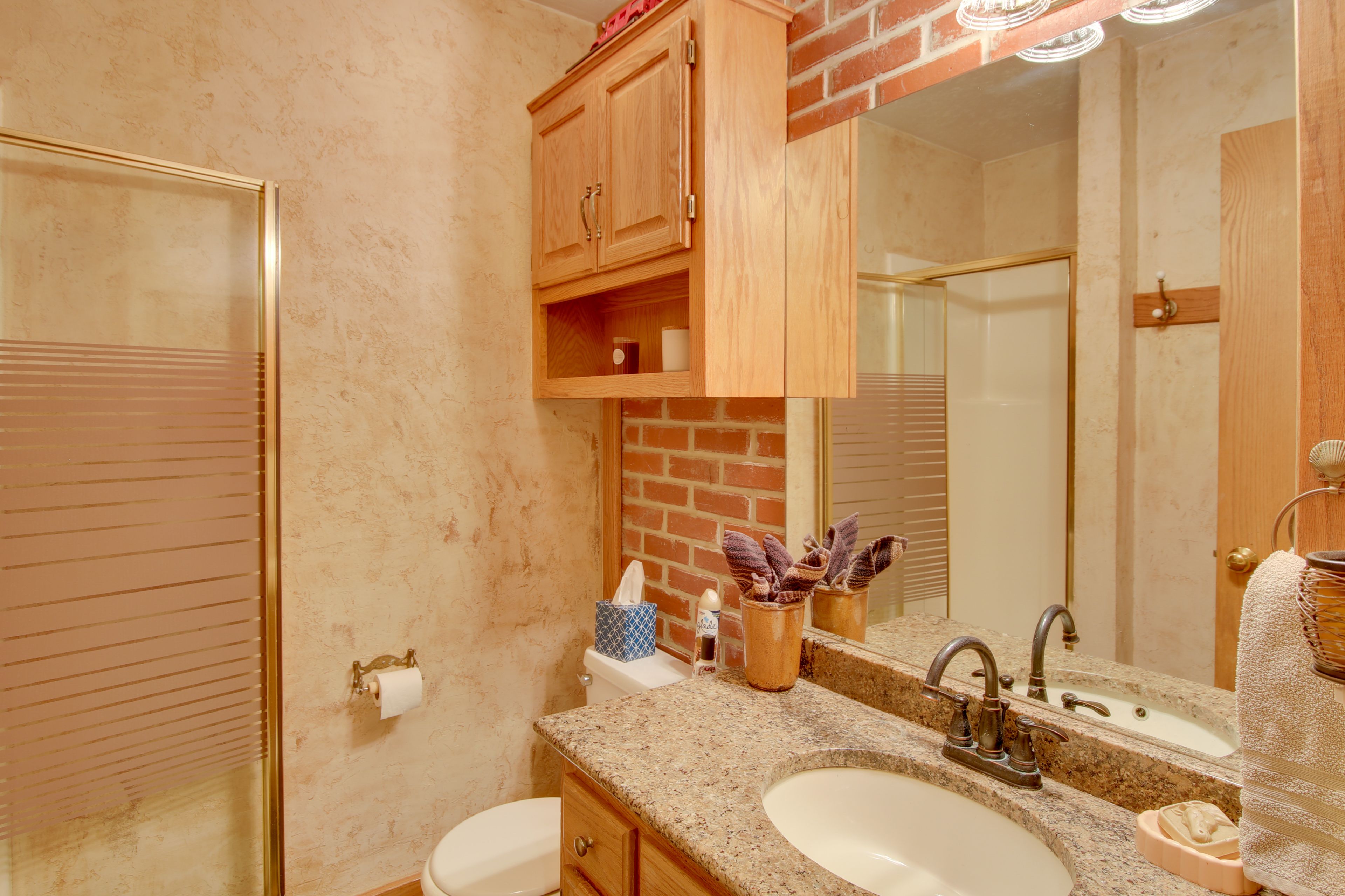 Full Bathroom | Hair Dryer