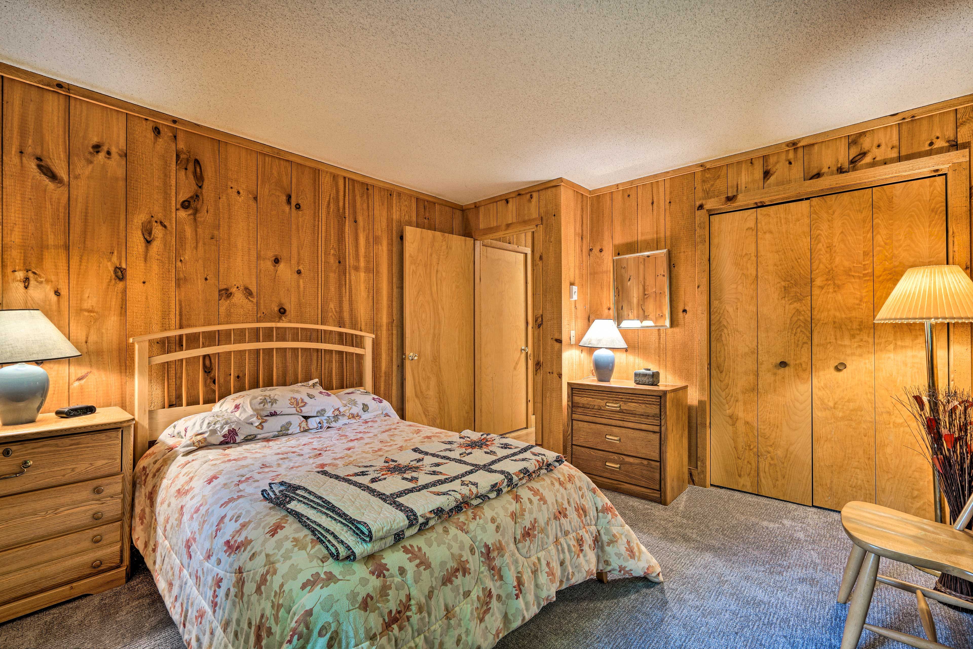 Bedroom 4 | Main Floor | Full Bed