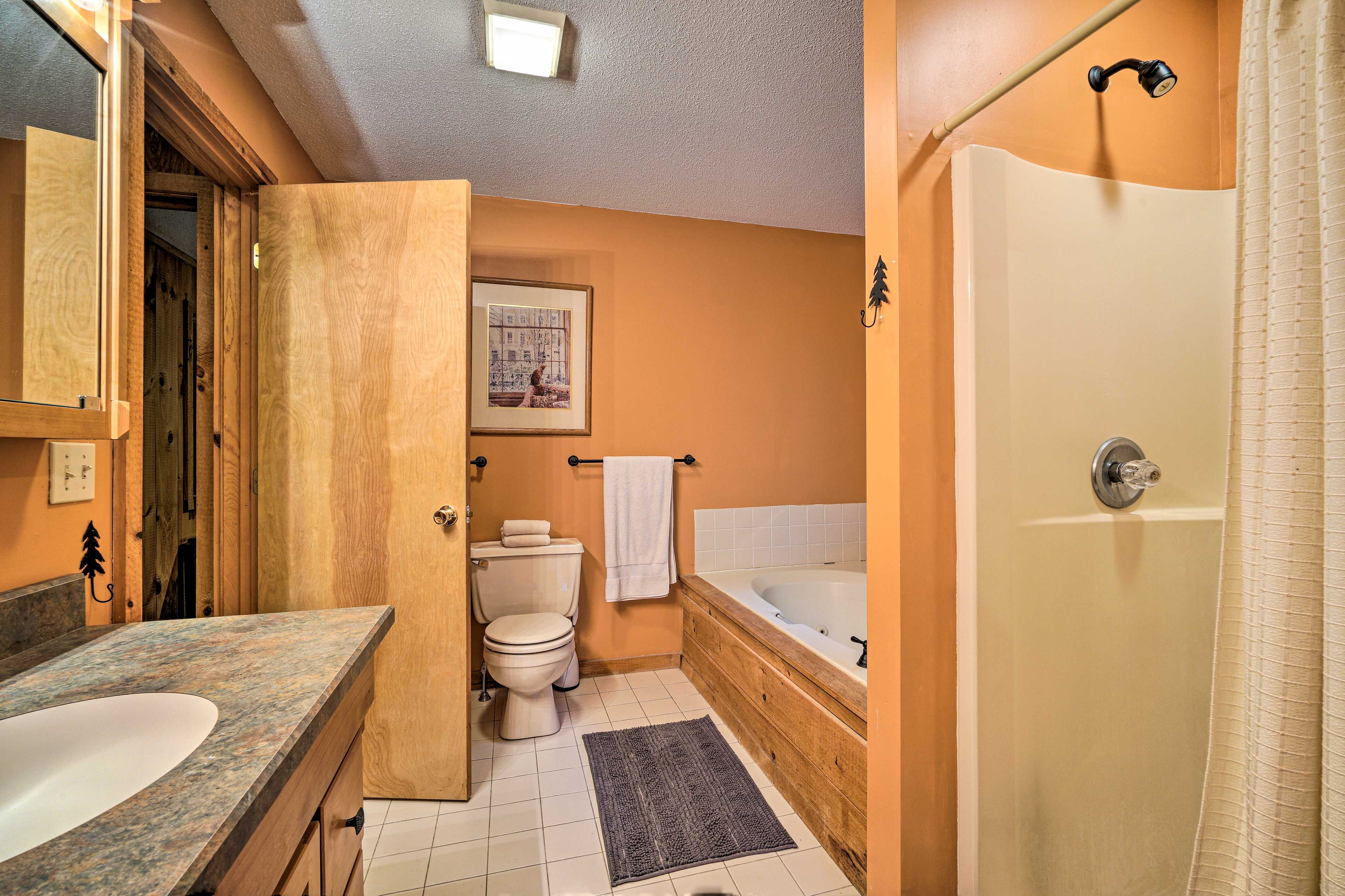En-Suite Bathroom