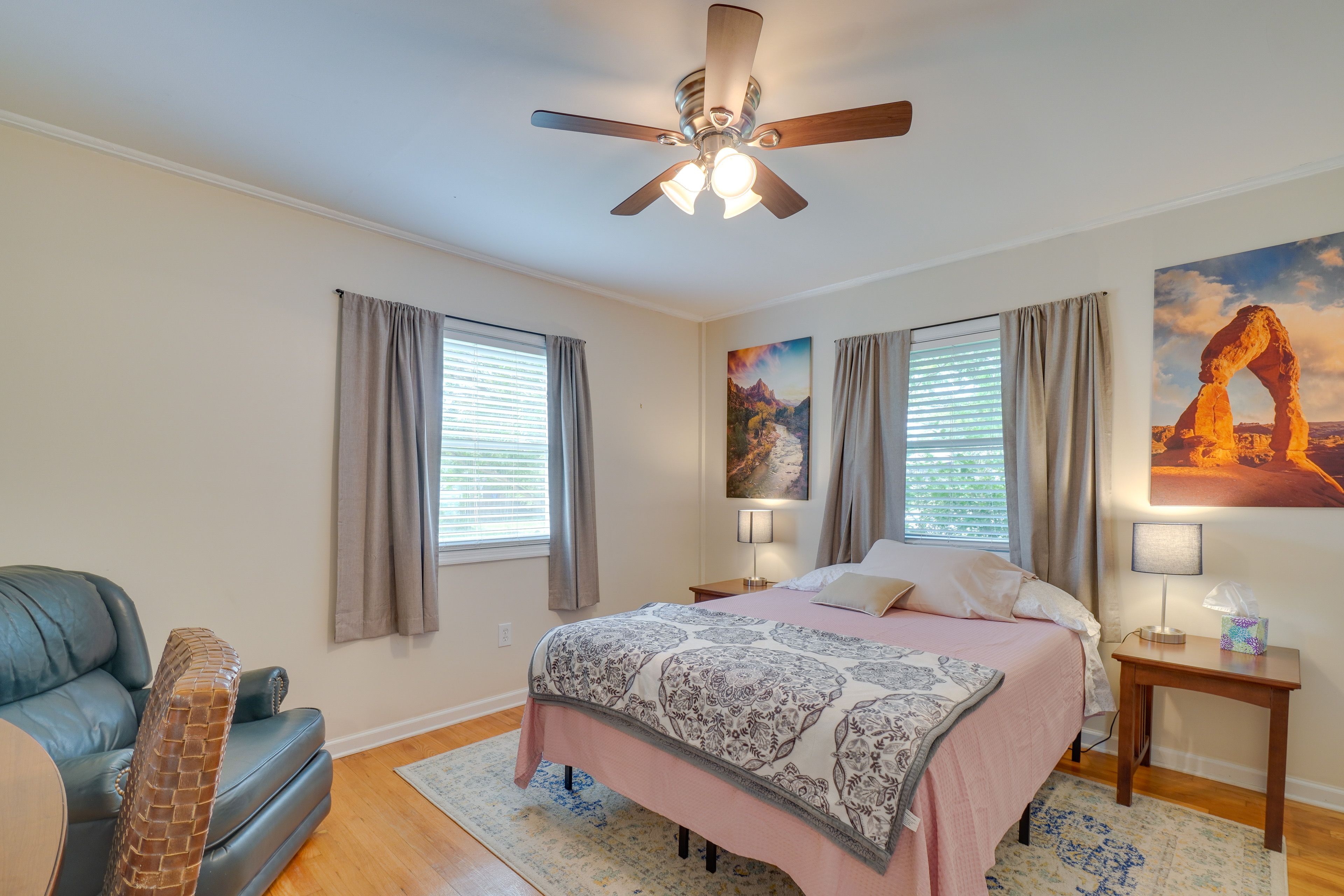 Bedroom 2 | Queen Bed