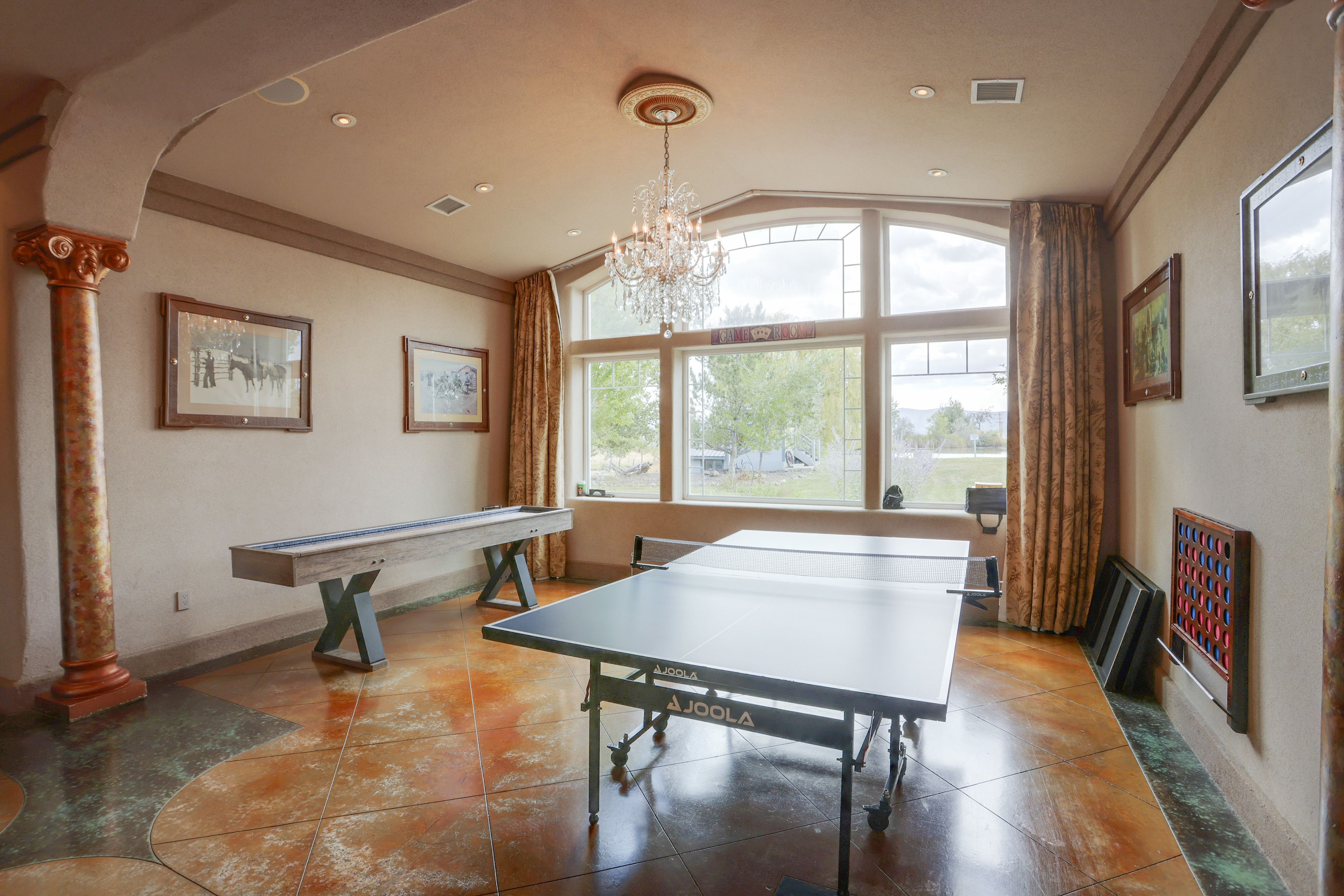 Game Room | Shuffleboard | Ping-Pong Table