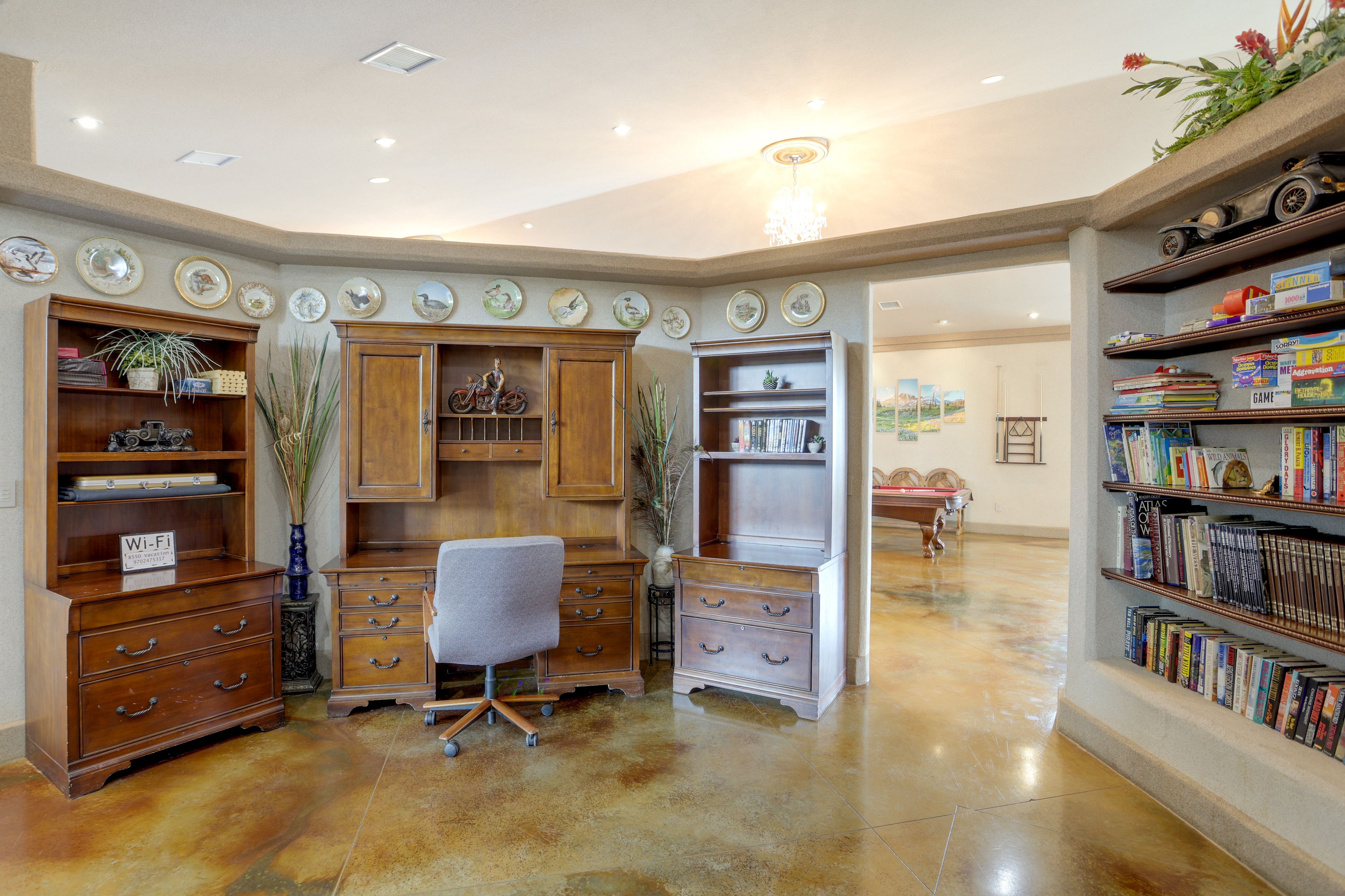Private Office | Central A/C & Heat