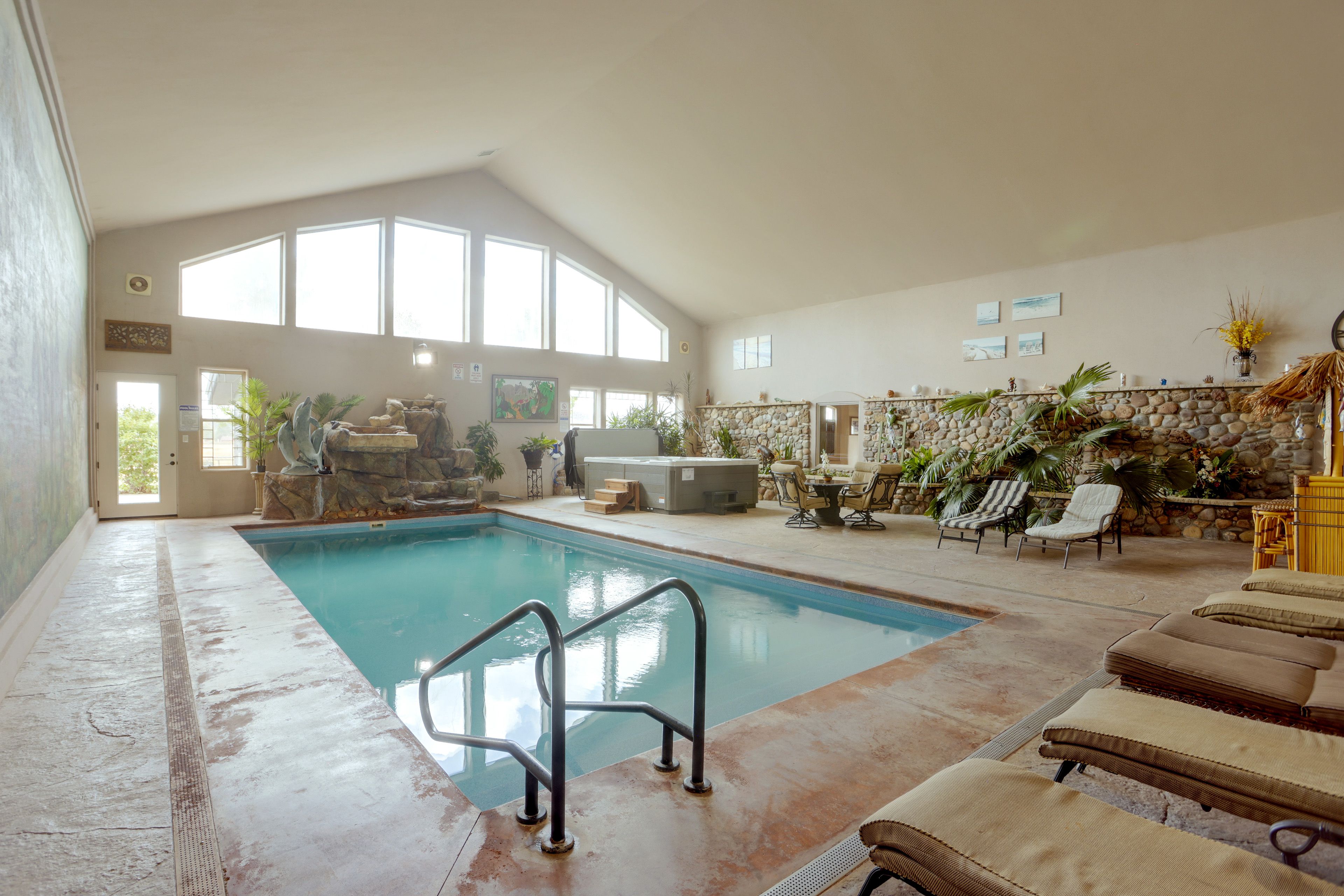 Durango Vacation Rental | 3BR | 4BA | 8,500 Sq Ft | Free WiFi | Step-Free Access