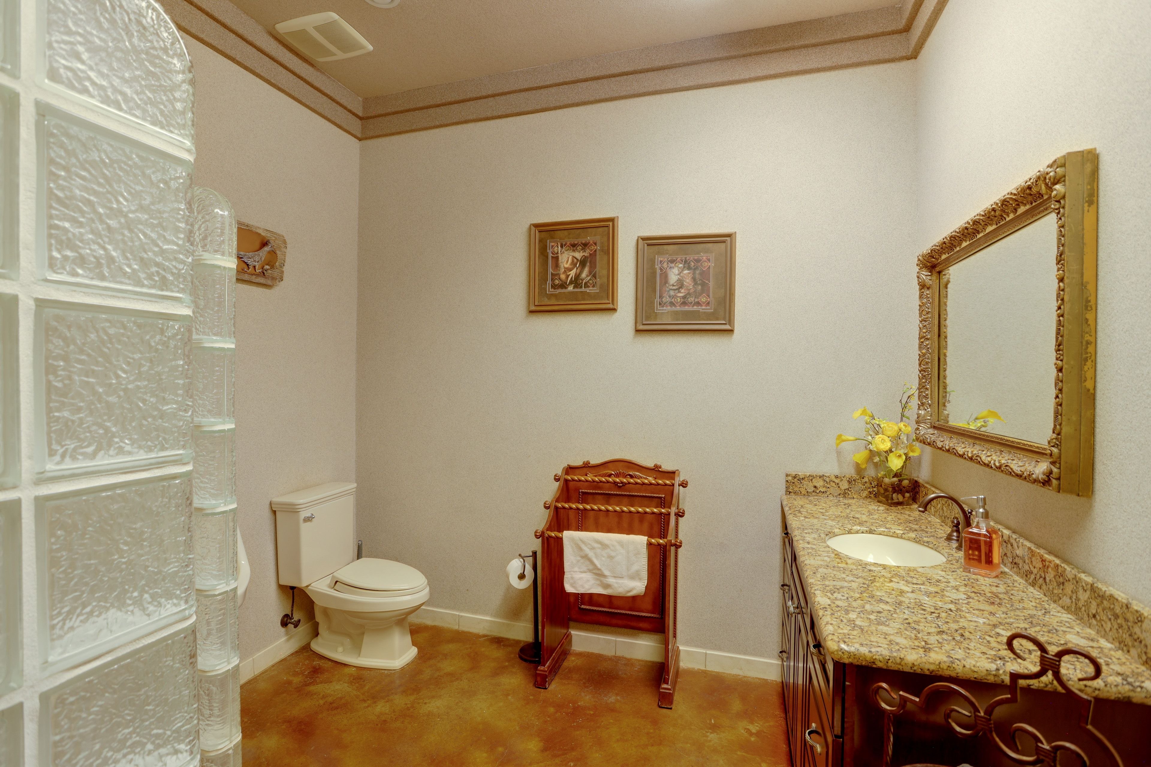 En-Suite Bathroom | Steam Shower
