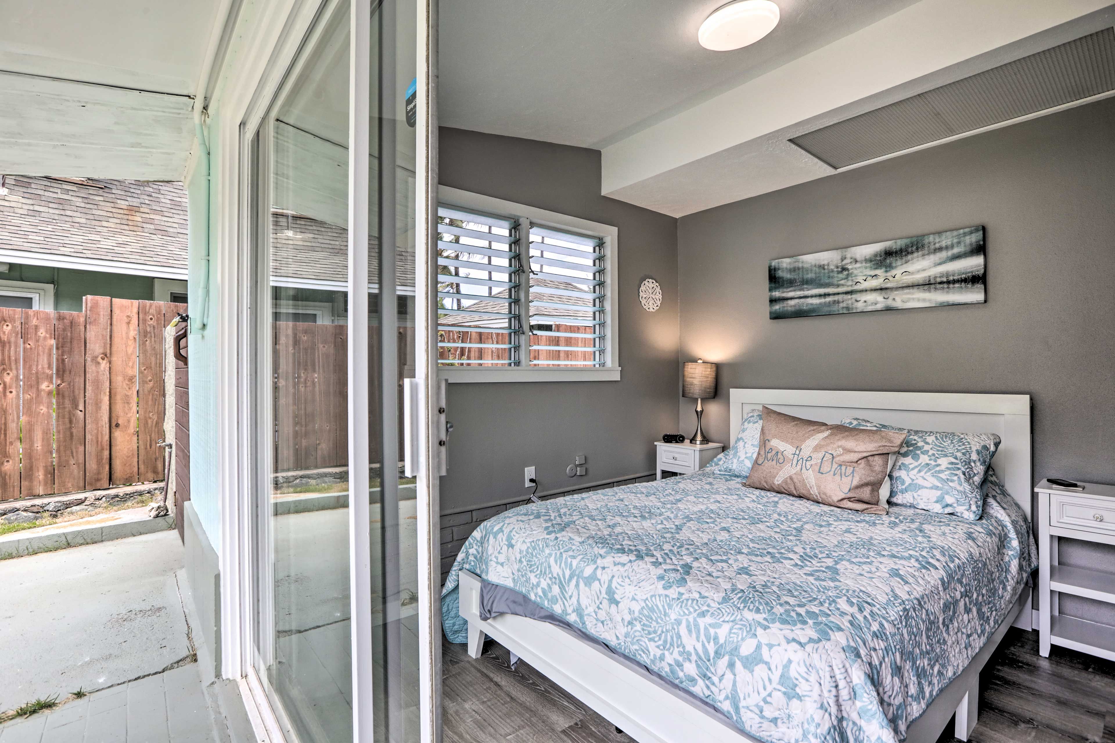 Bedroom 1 | Queen Bed