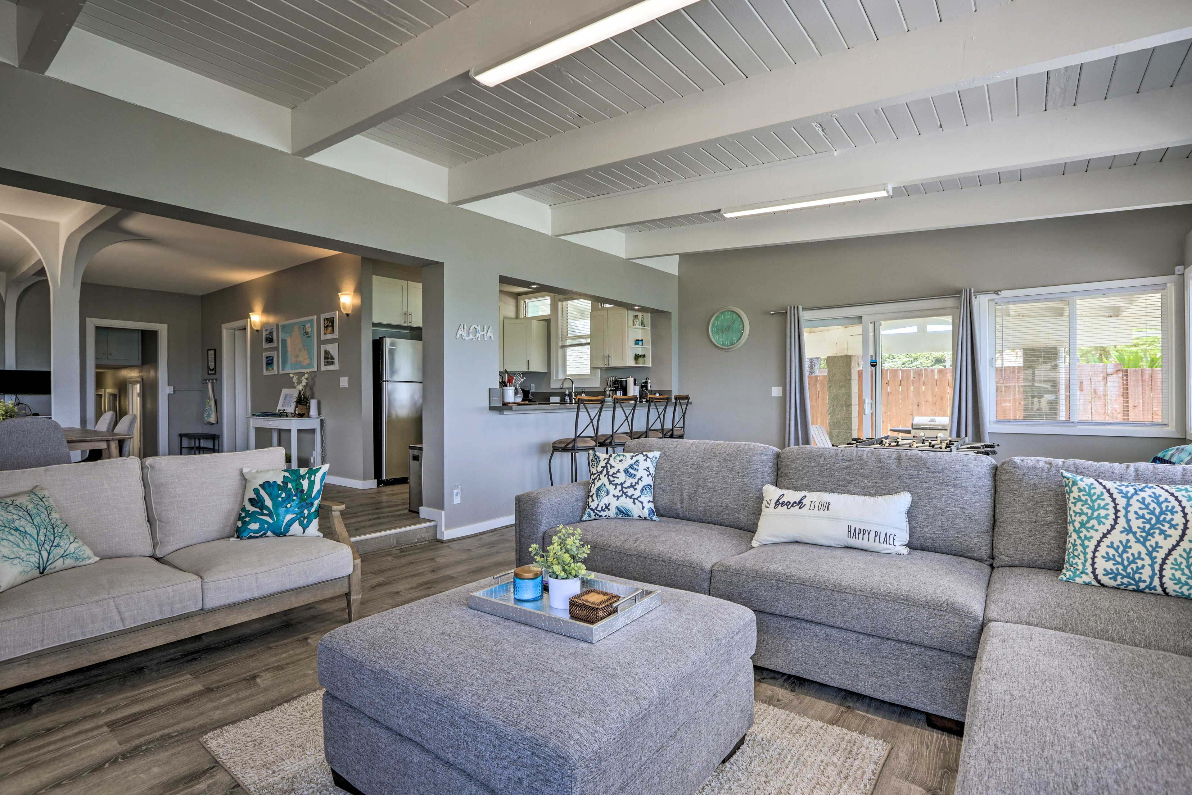 Living Room | Free WiFi