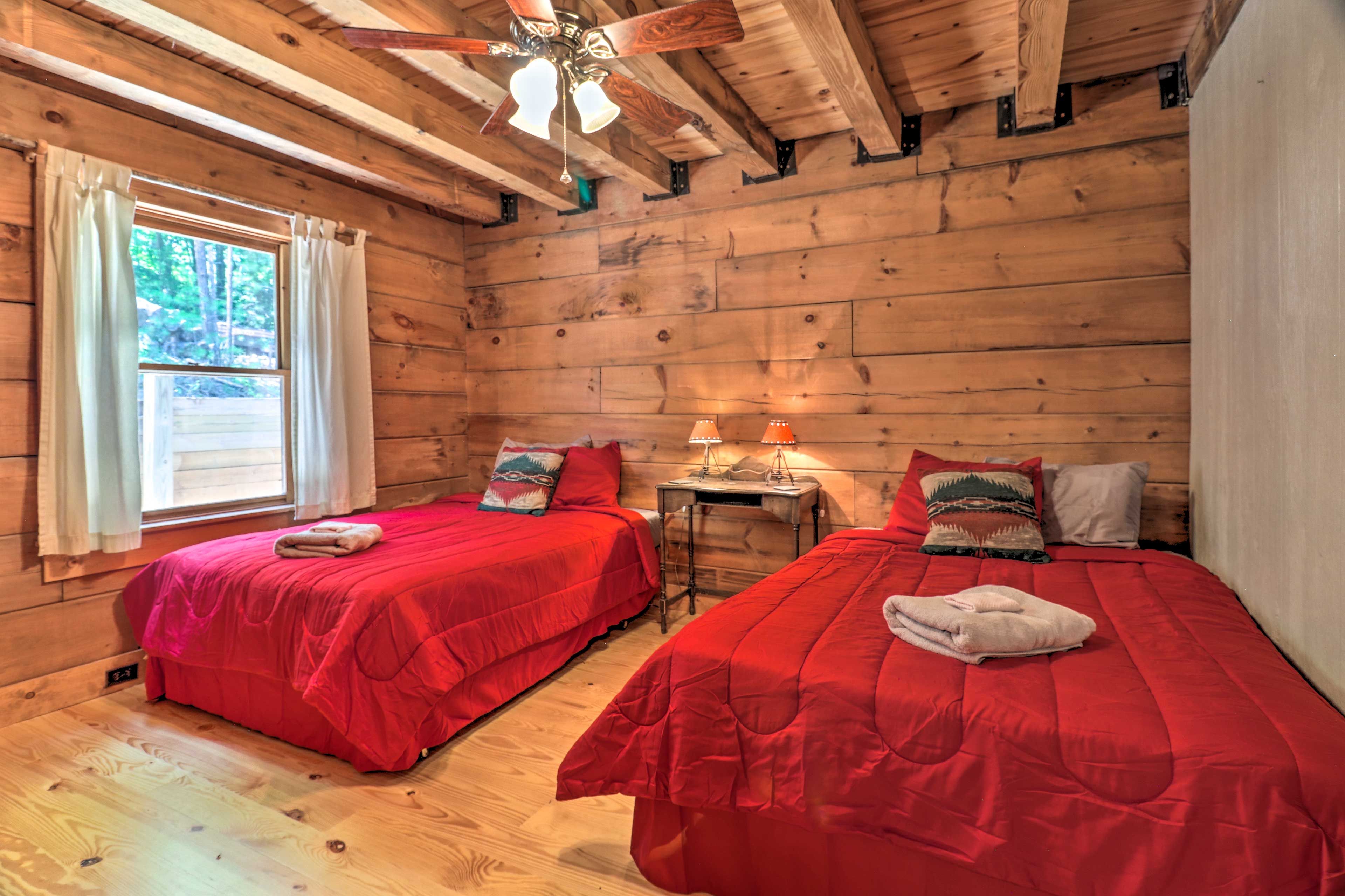Bedroom 3 | 2 Full Beds