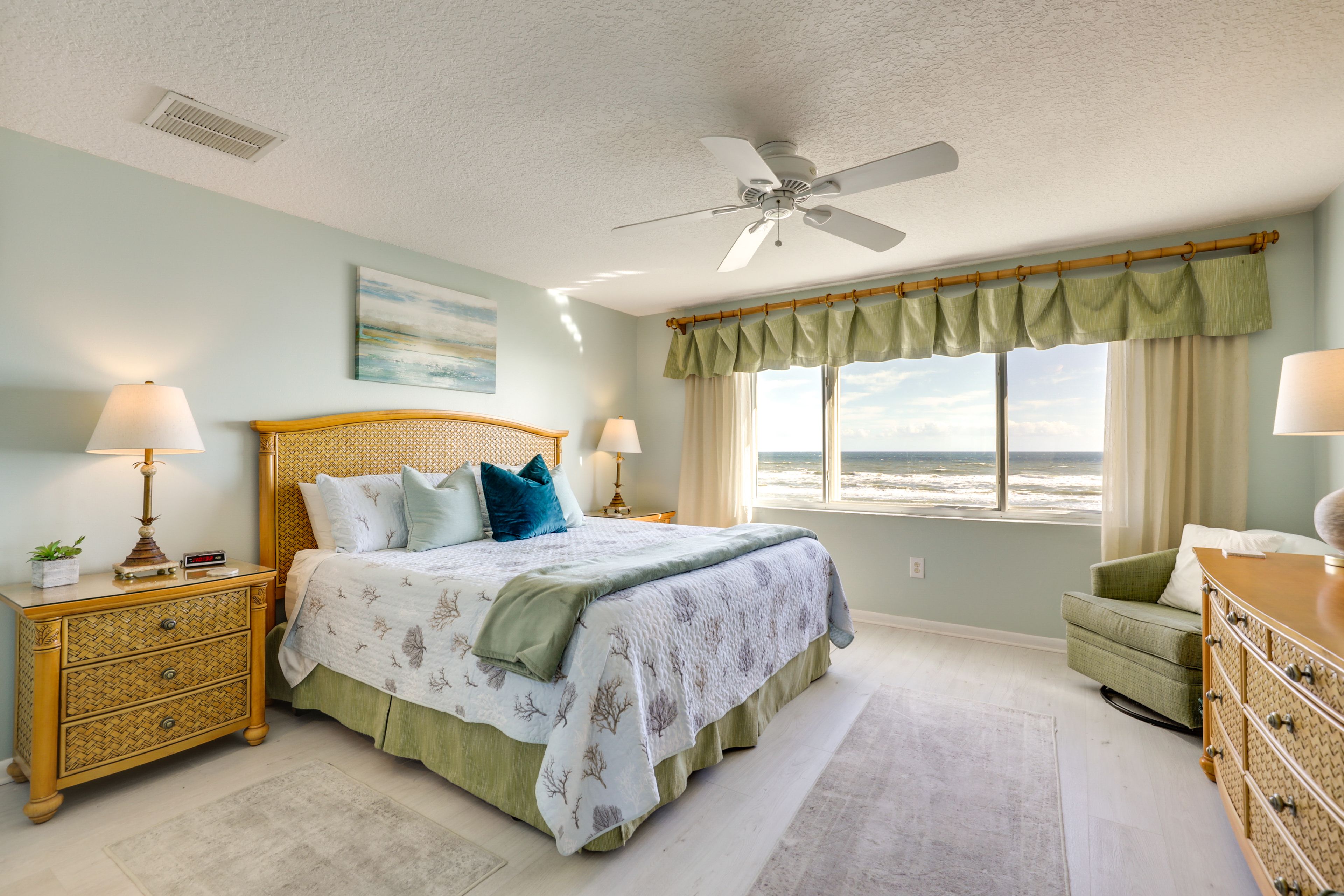 Bedroom 1 | King Bed | Linens Provided | Upper Level | 58" Roku TV
