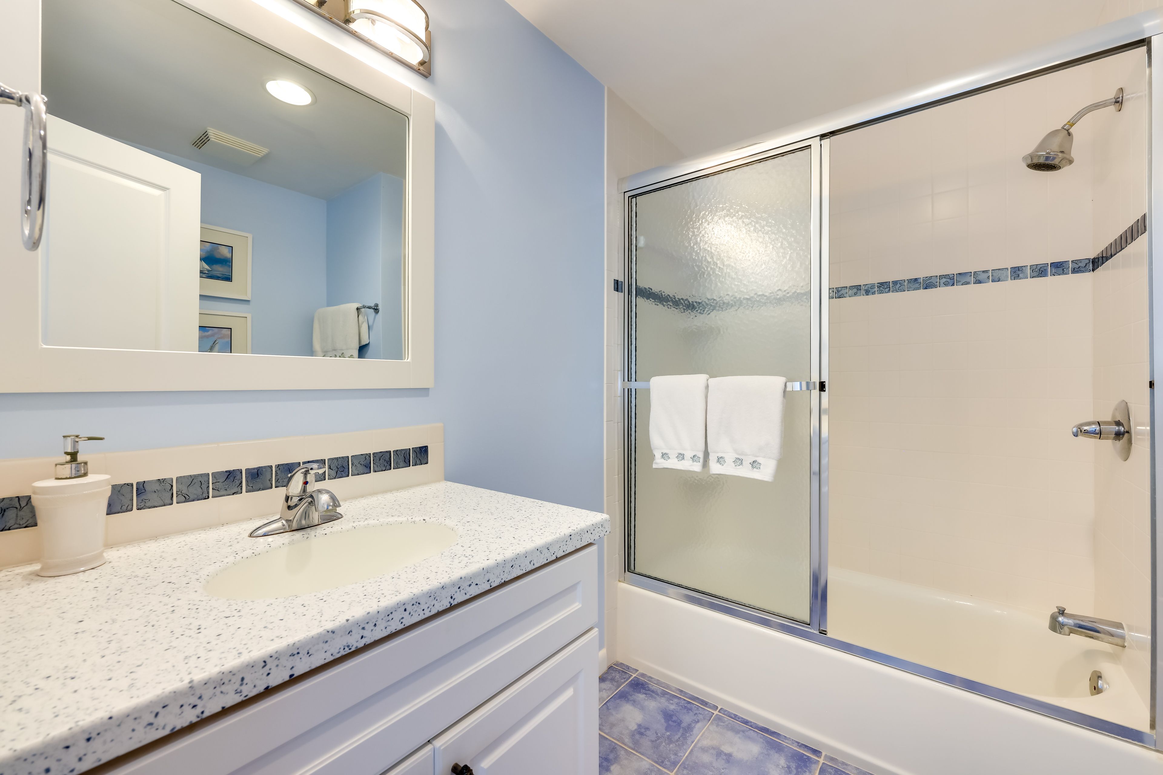 En-Suite Bathroom | Hair Dryer