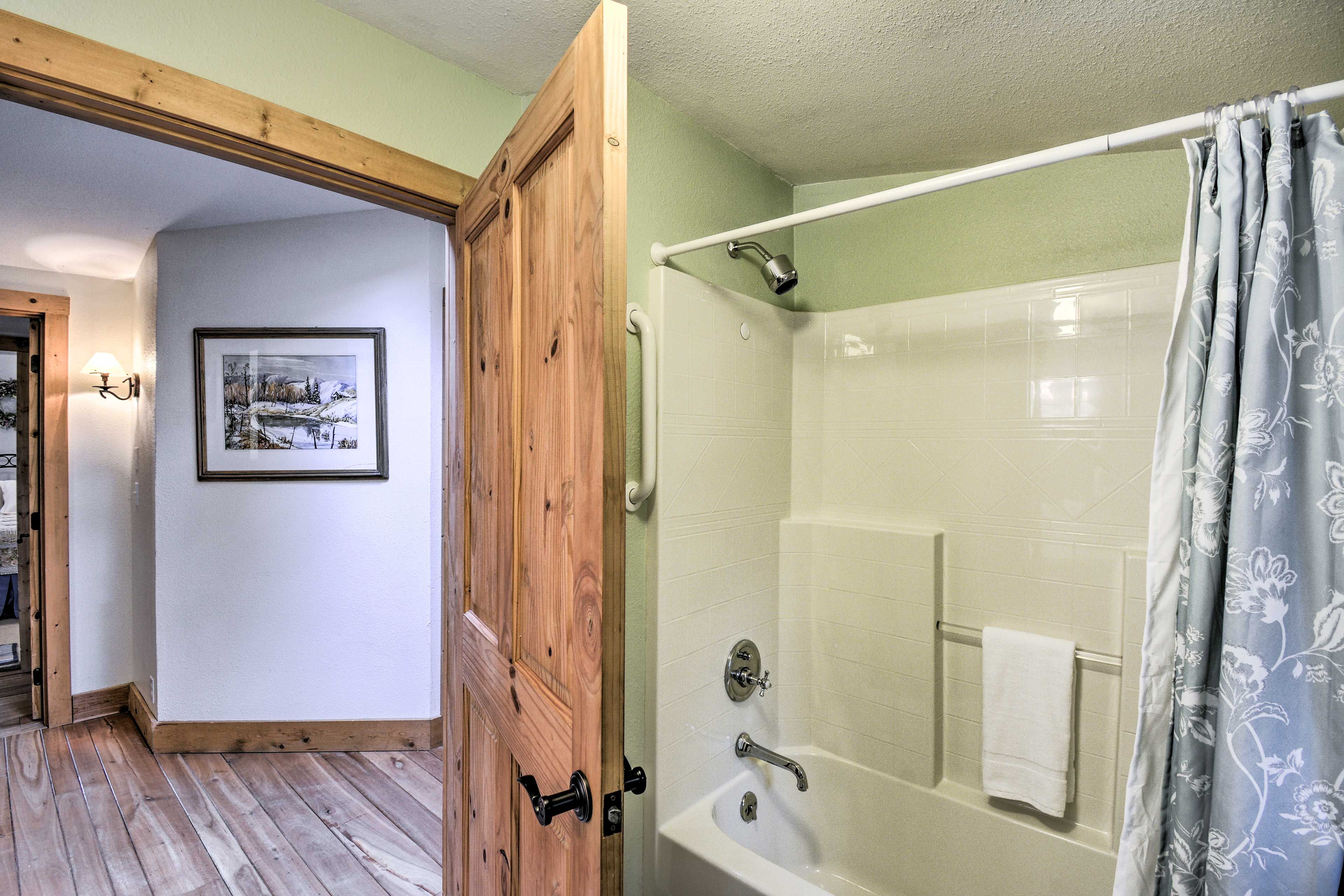 Full Bathroom
